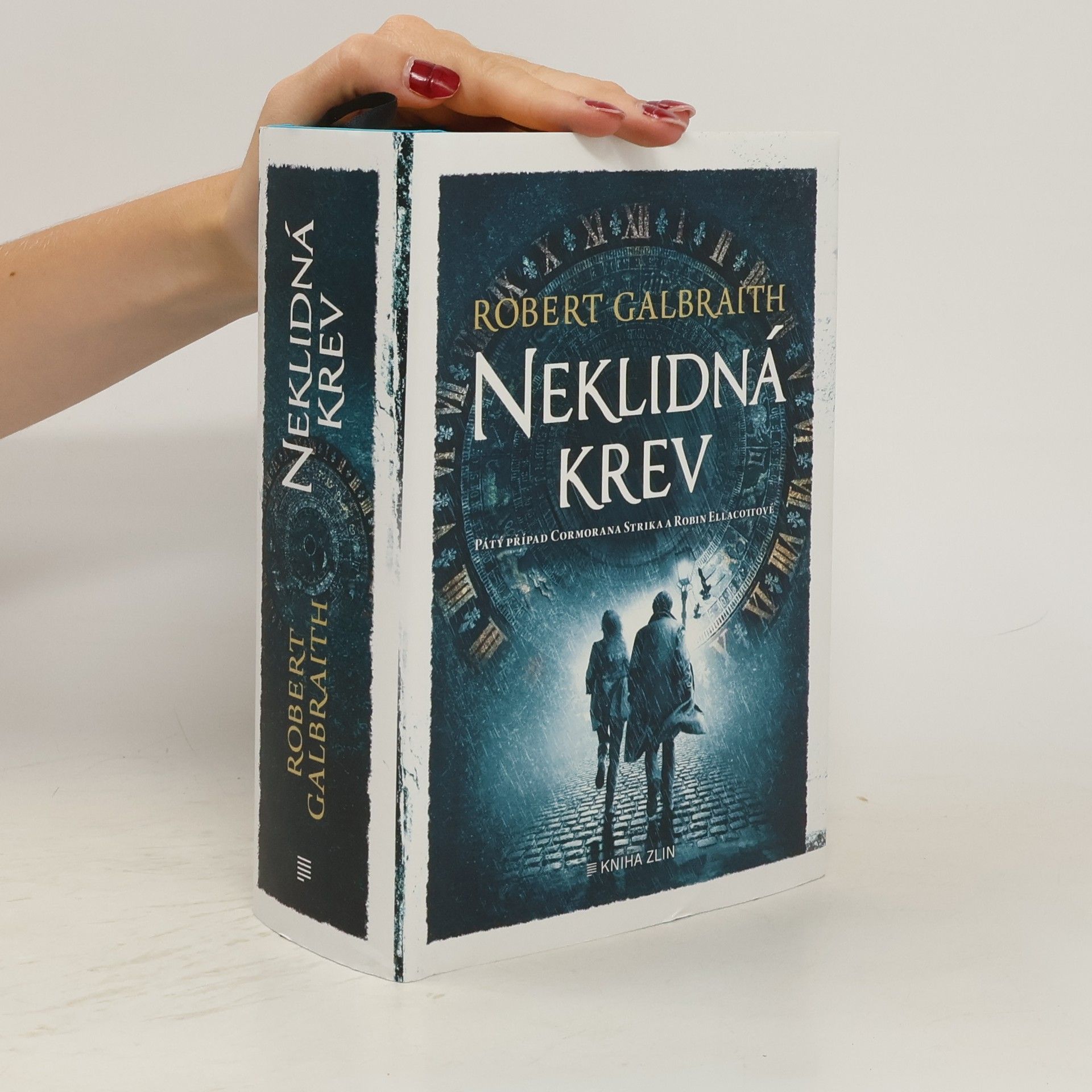 Joanne K. Rowlingová Neklidná krev