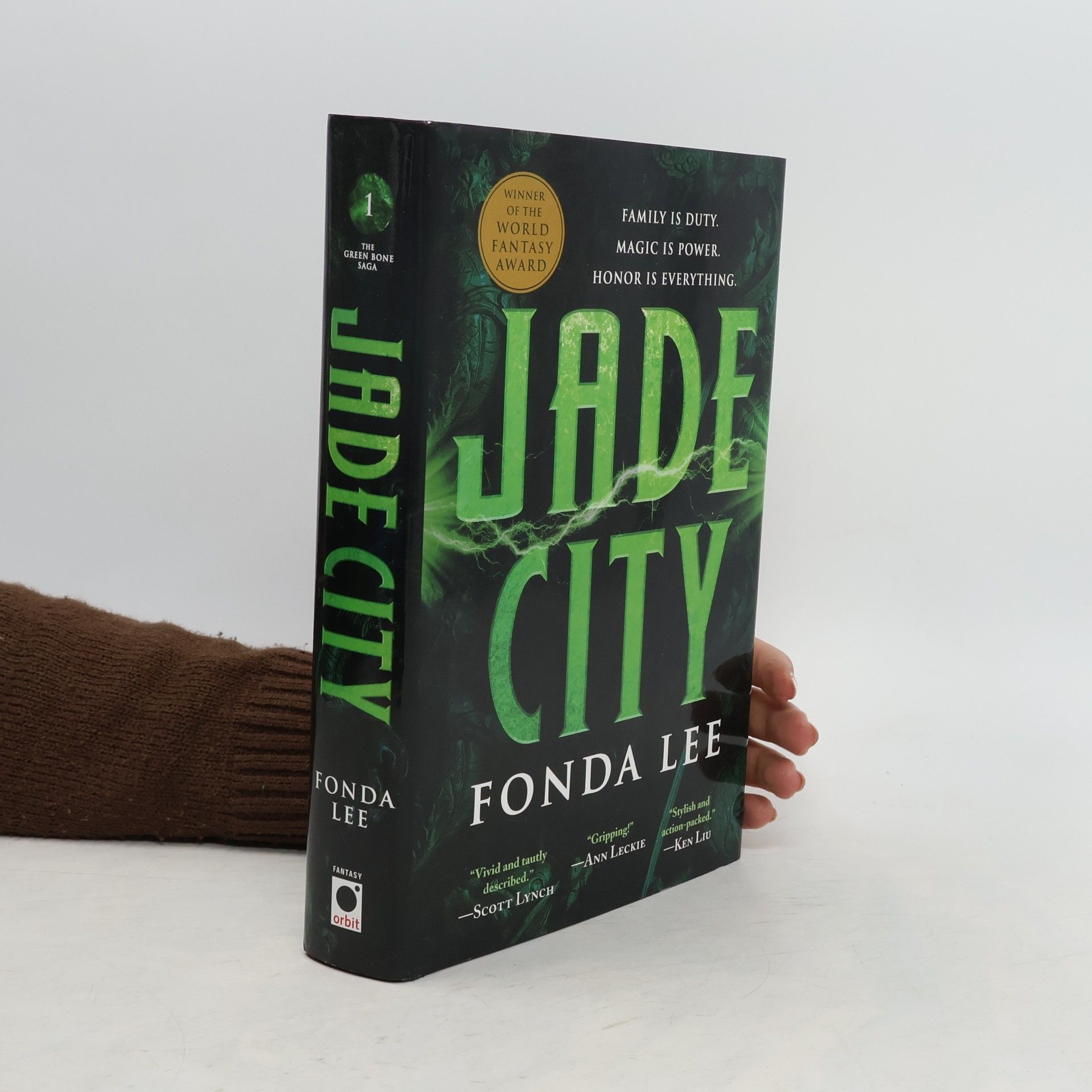 Fonda Lee Jade City