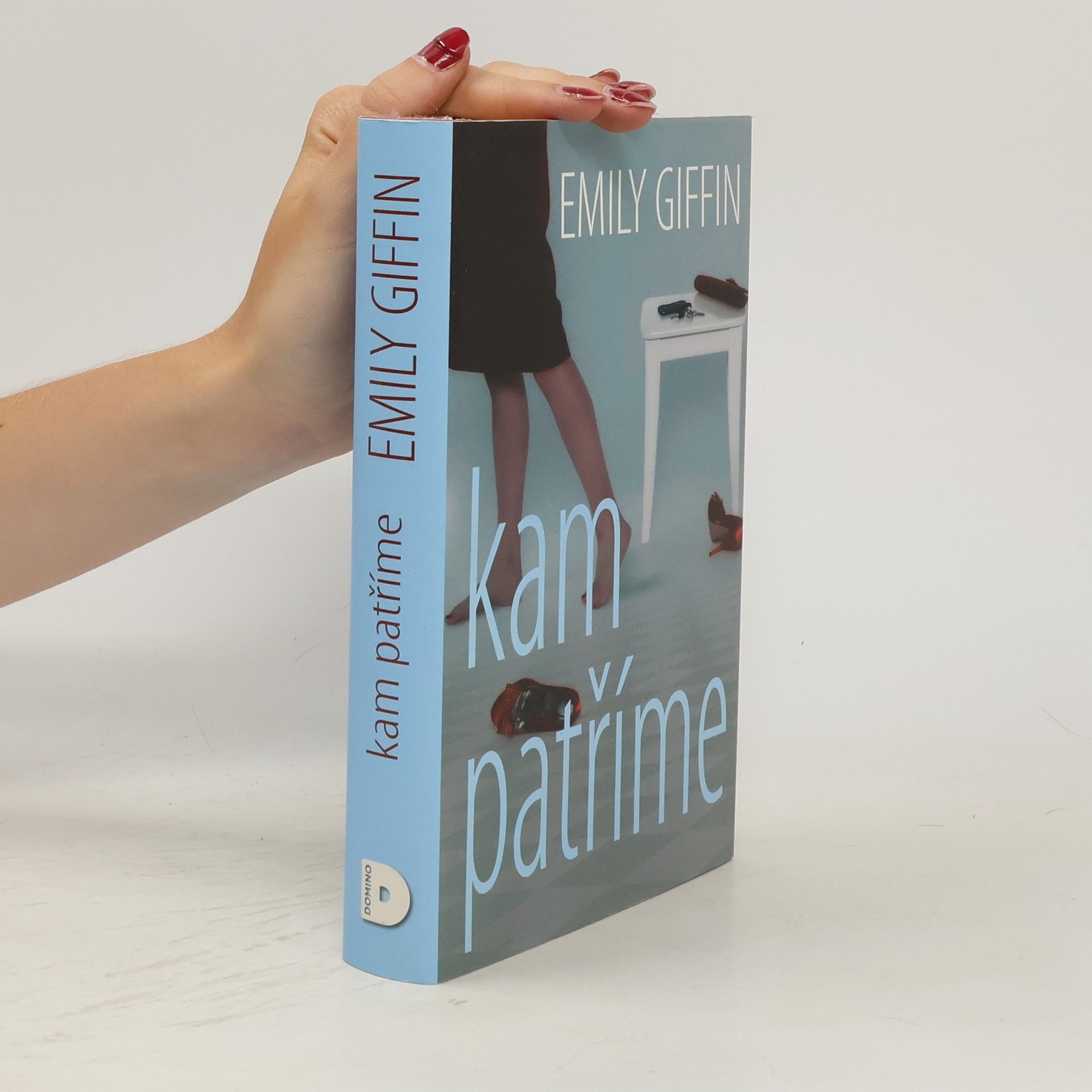 Emily Griffin Kam patříme
