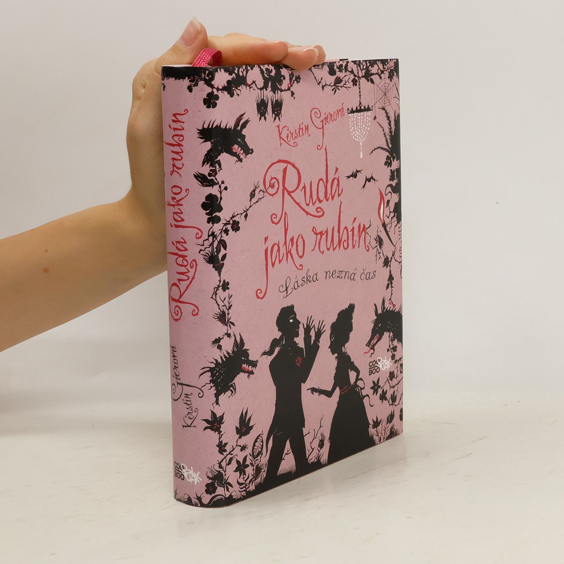 Kerstin Gier Rudá jako rubín