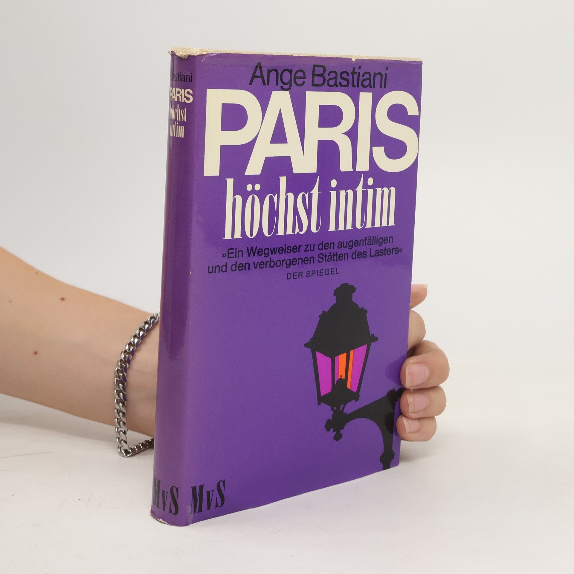 Ange Bastiani Paris höchst intim