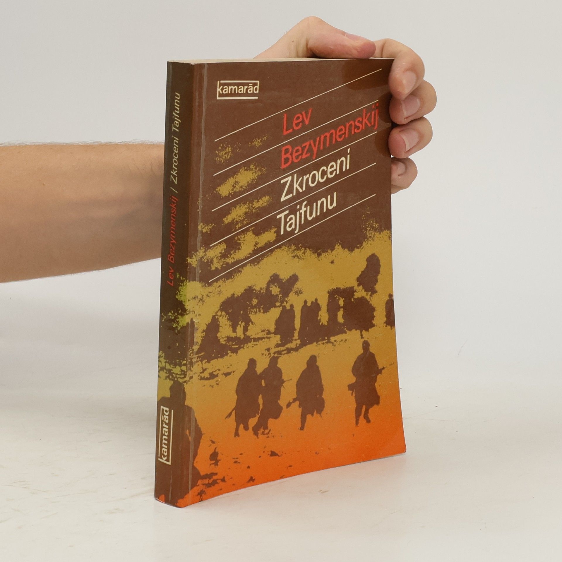 Lew Alexandrowitsch Besymenski Zkrocení Tajfunu
