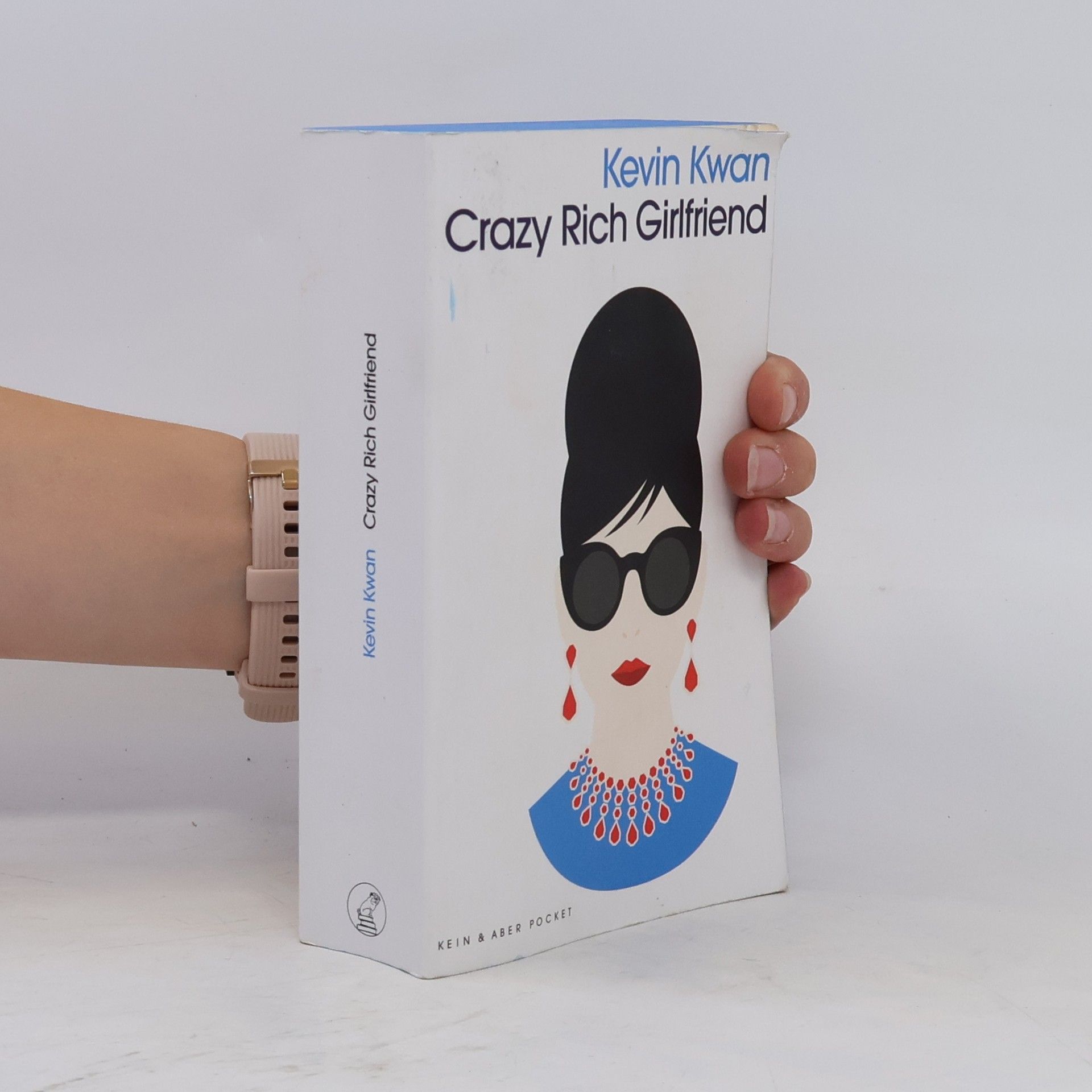 Kevin Kwan Crazy Rich Girlfriend