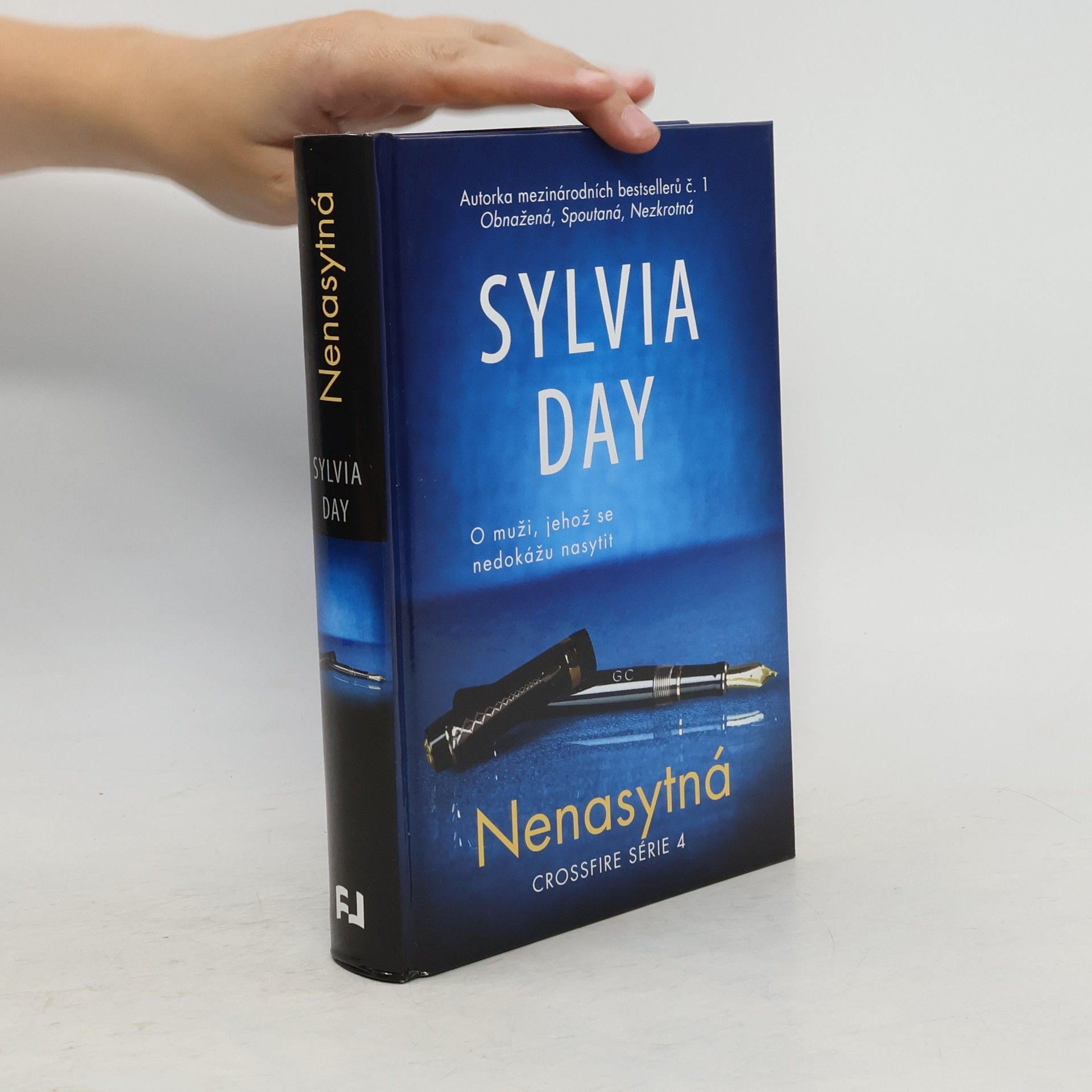 Sylvia Day Nenasytná