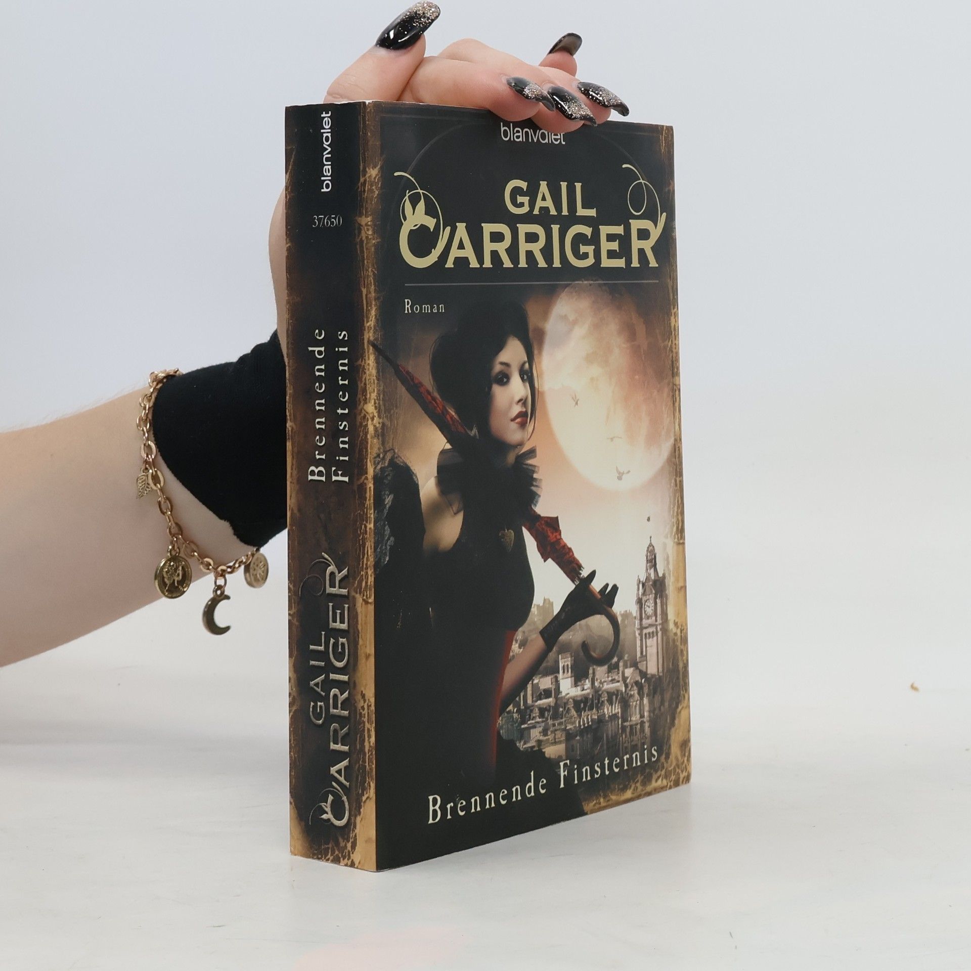 Gail Carriger Brennende Finsternis