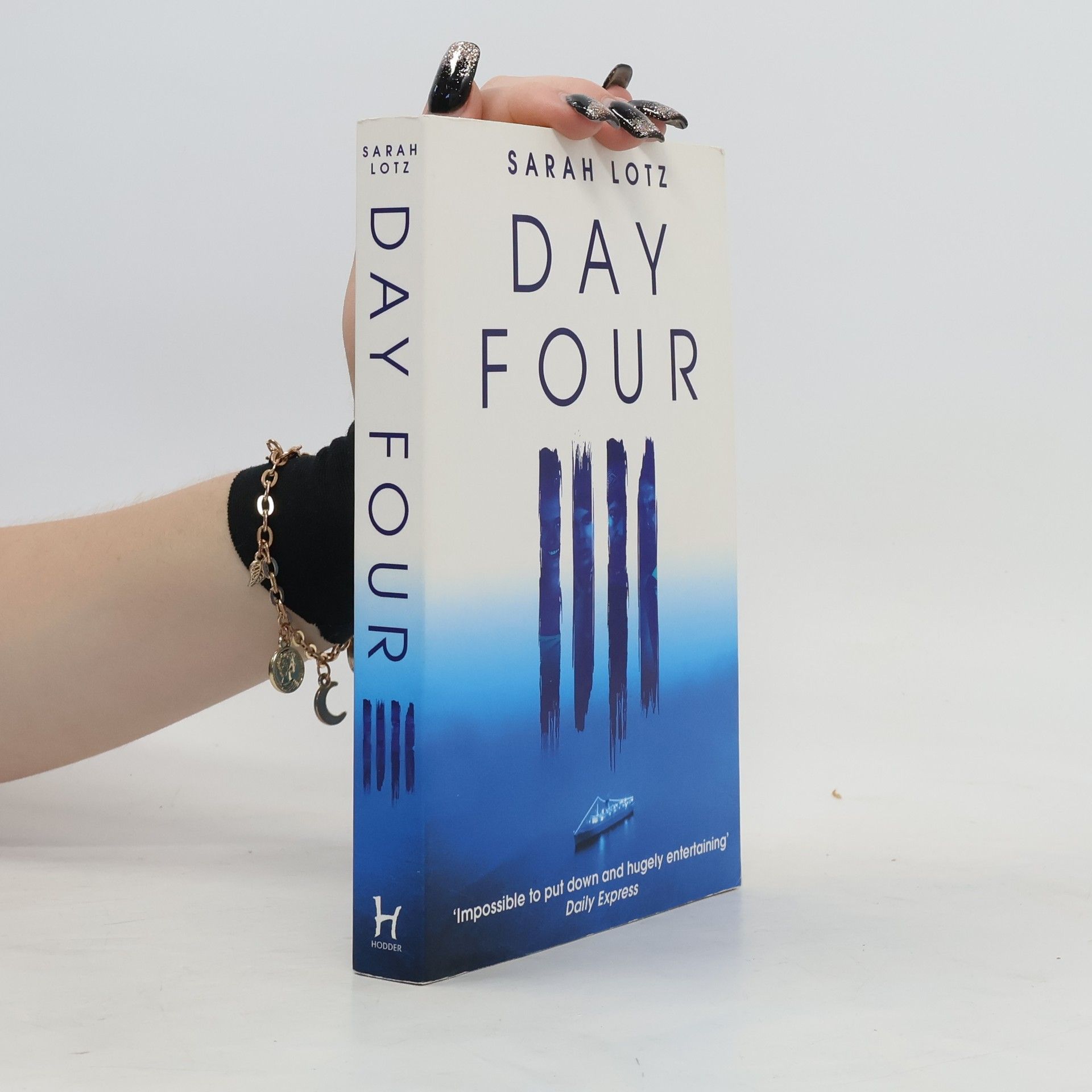 Sarah Lotz Day Four