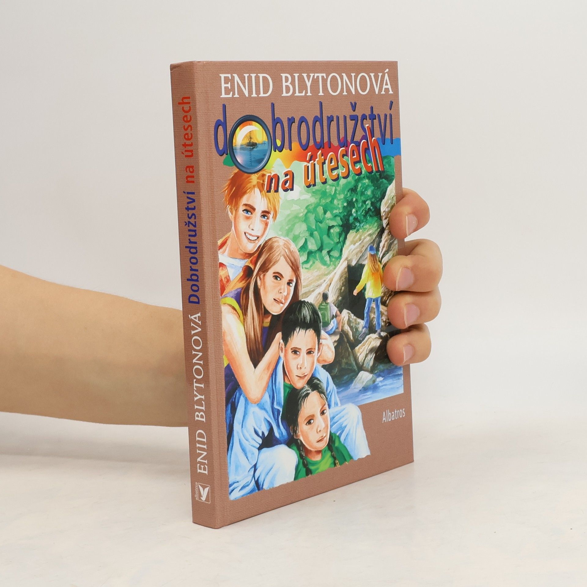Enid Blyton Dobrodružství na útesech