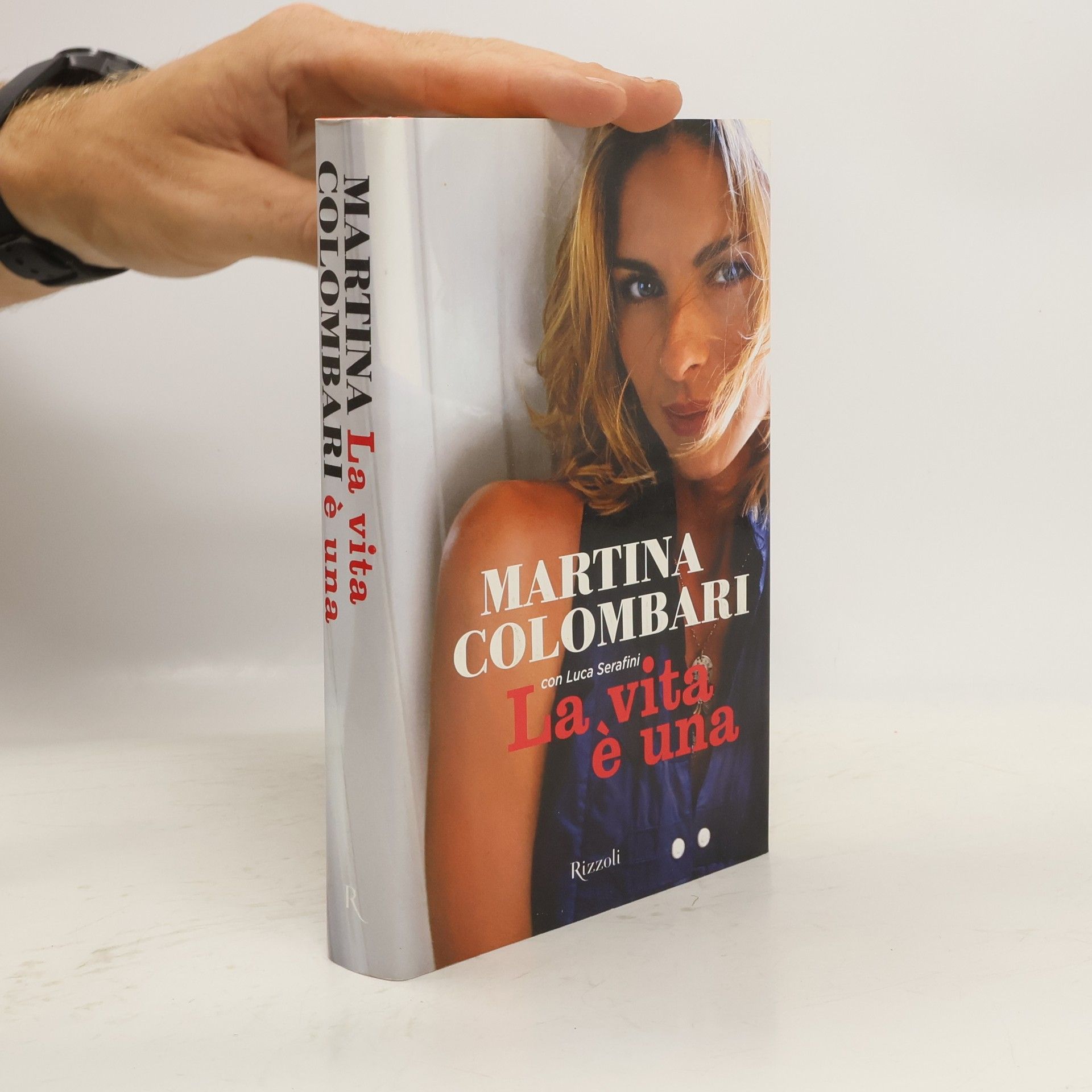 Martina Colombari La vita è una