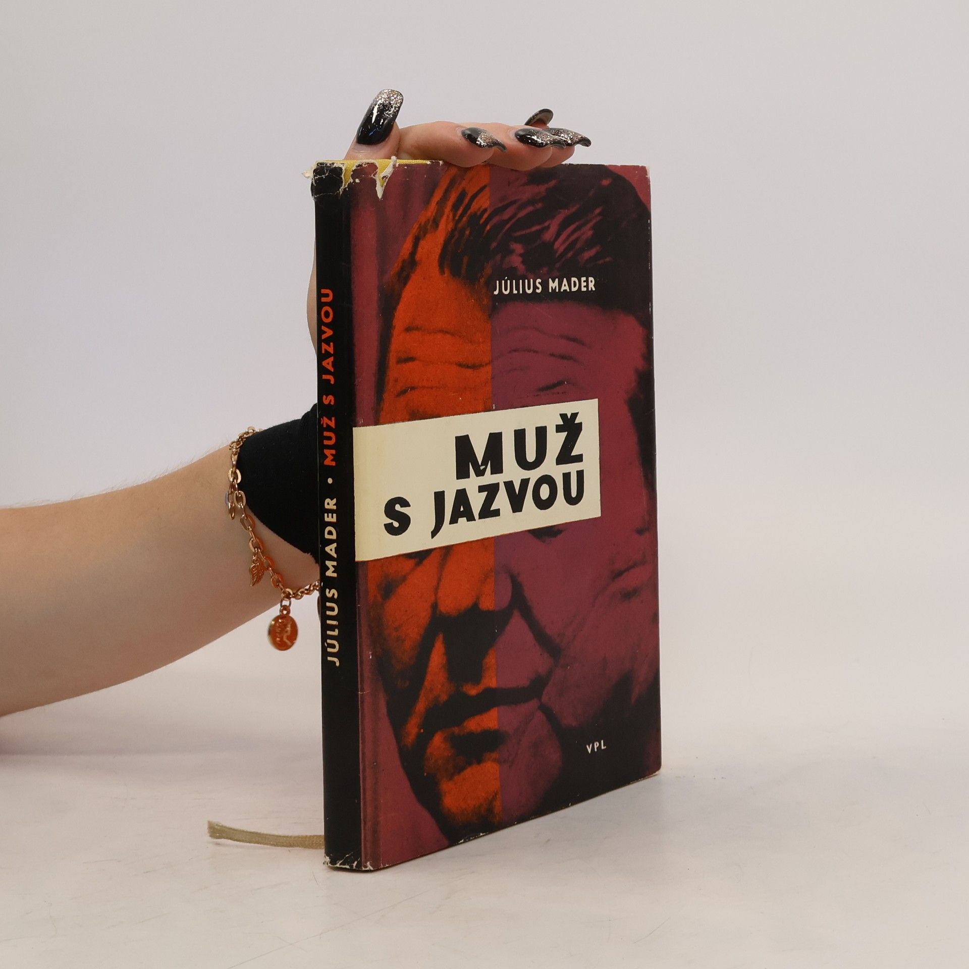 Julius Mader Muž s jazvou