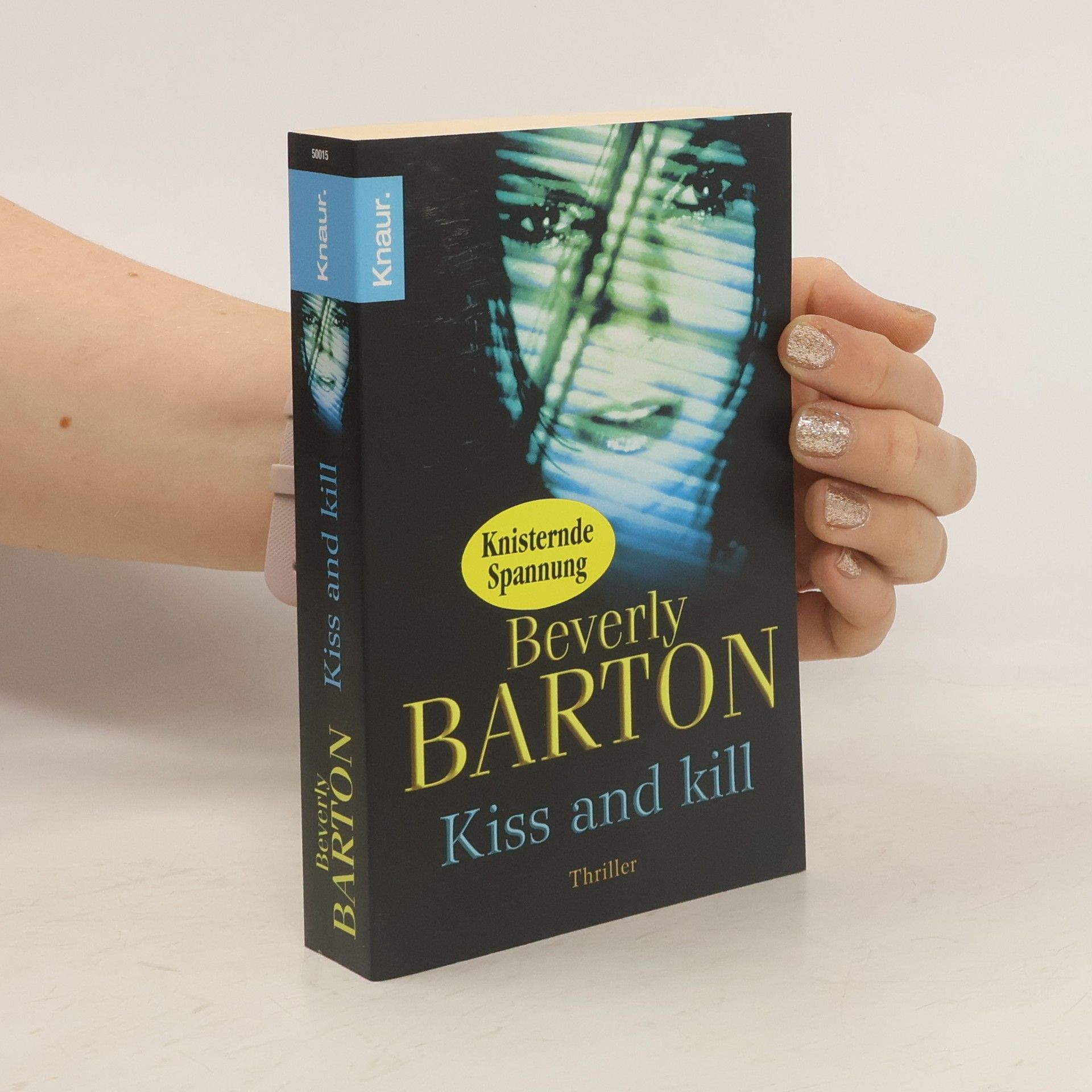 Beverly Barton Kiss and Kill