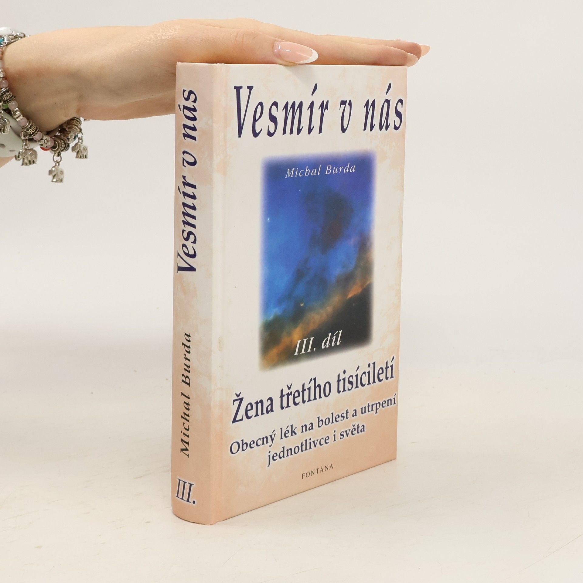 Michal Burda Vesmír v nás. III. díl, Žena třetího tisíciletí