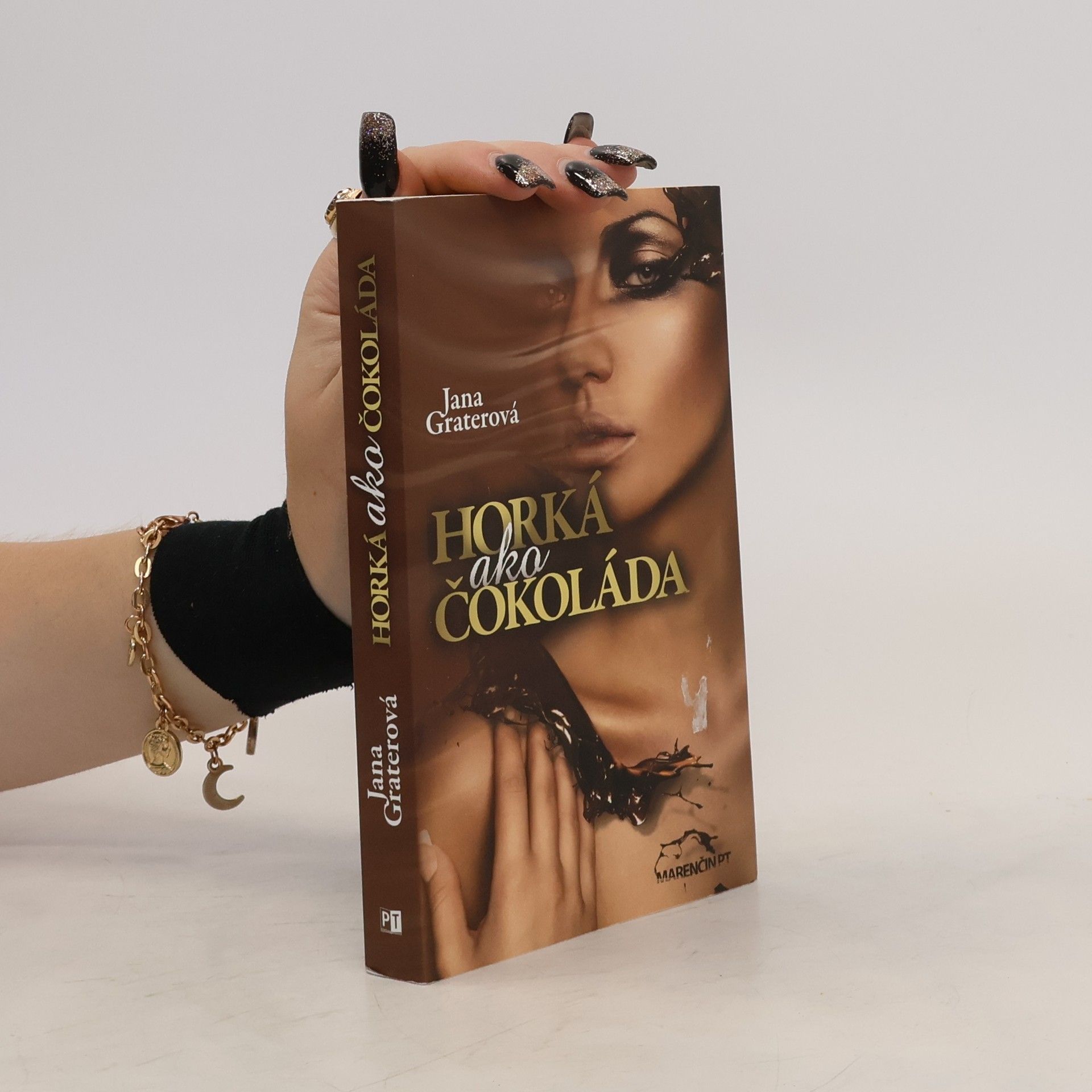 Jana Graterová Horká ako čokoláda