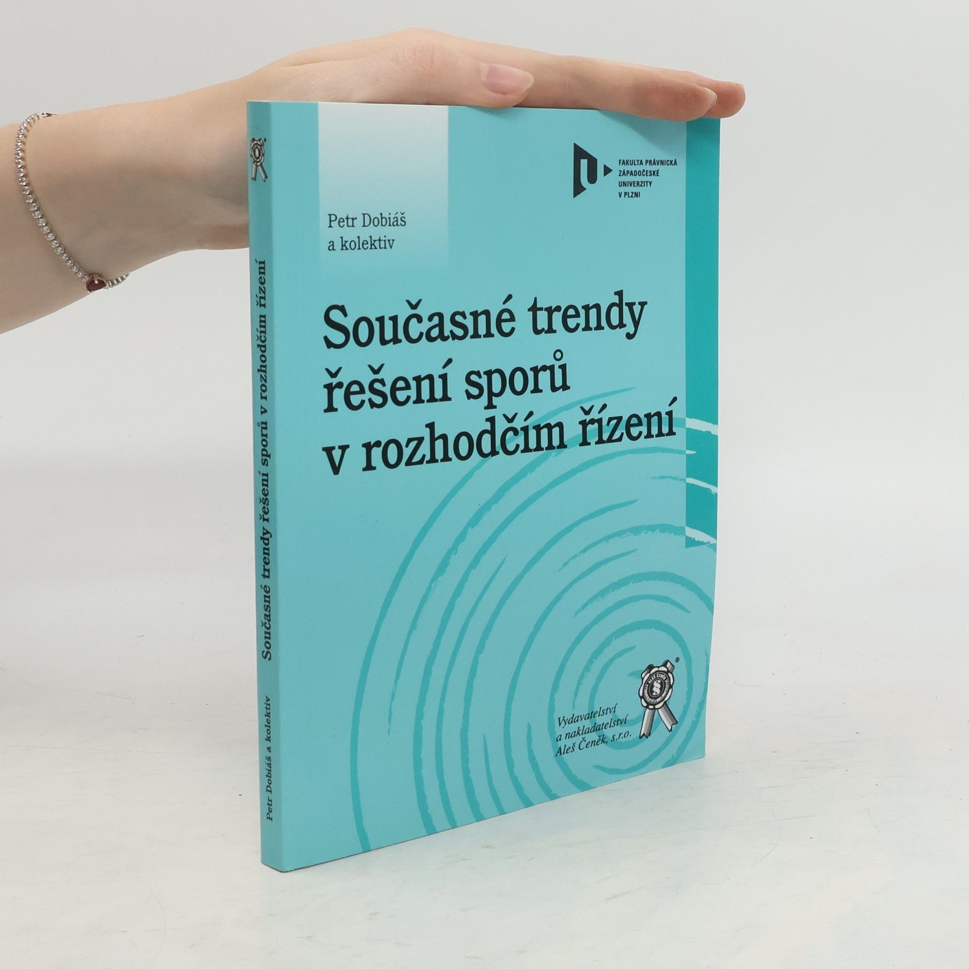 s.r.o. Aleš Čenek Současné trendy řešení sporů v rozhodčím řízení