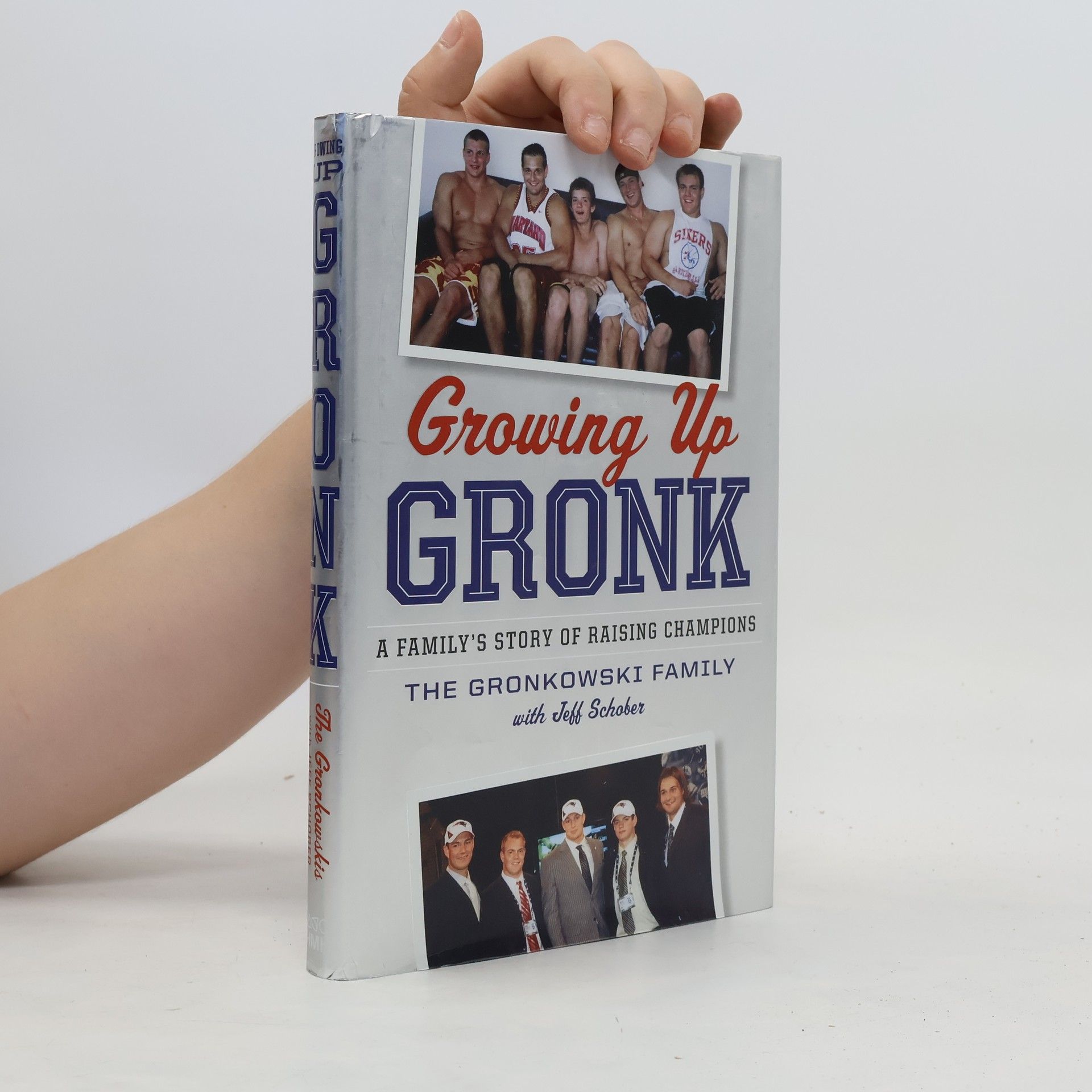 kolektiv Growing up Gronk