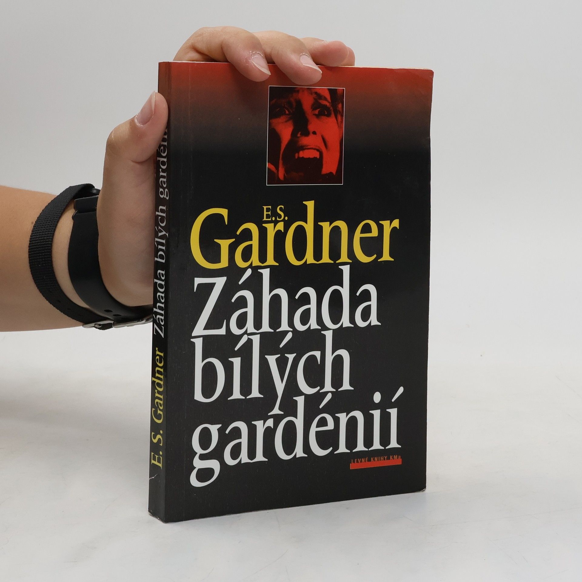 Erle Stanley Gardner Záhada bílých gardénií