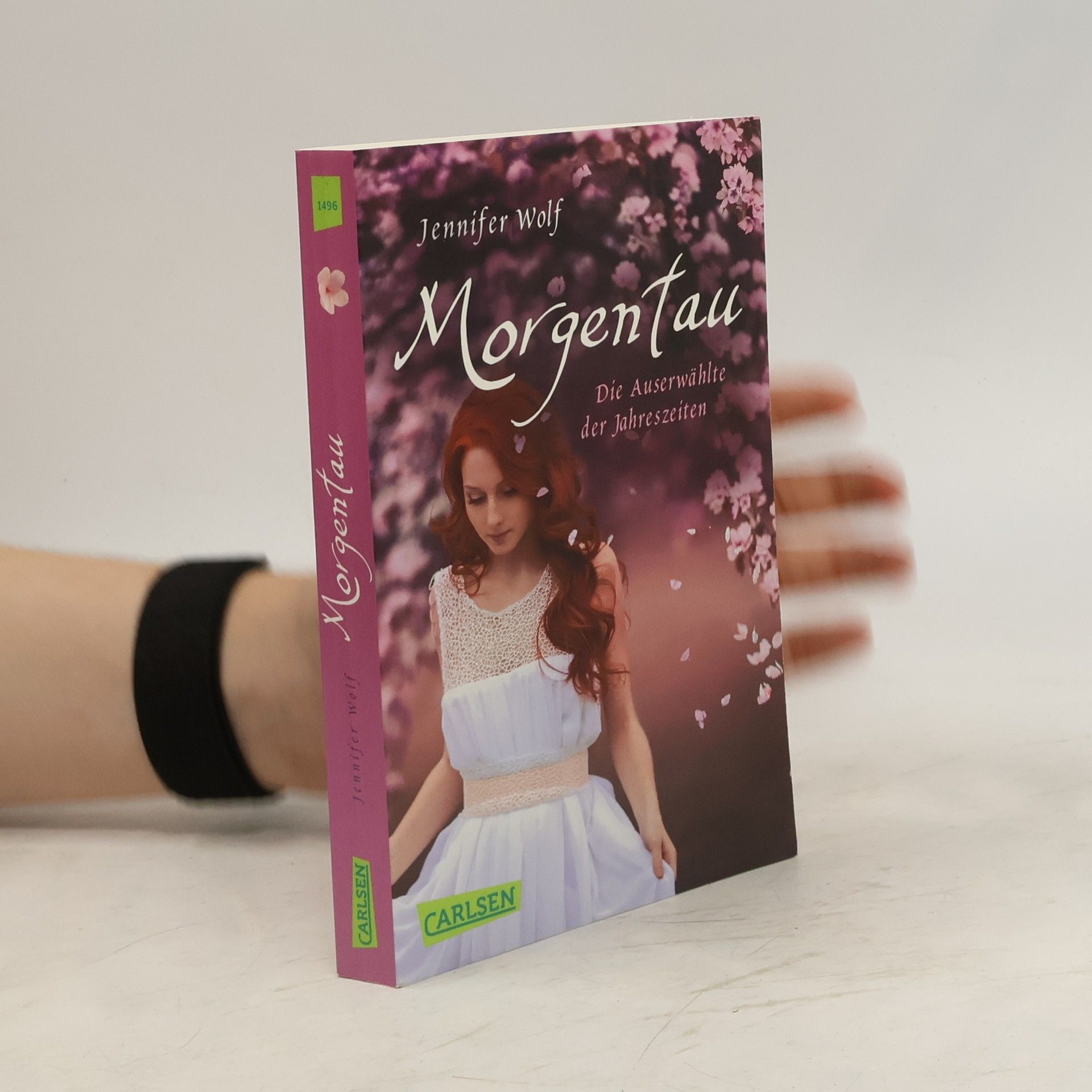 Jennifer Wolf Morgentau