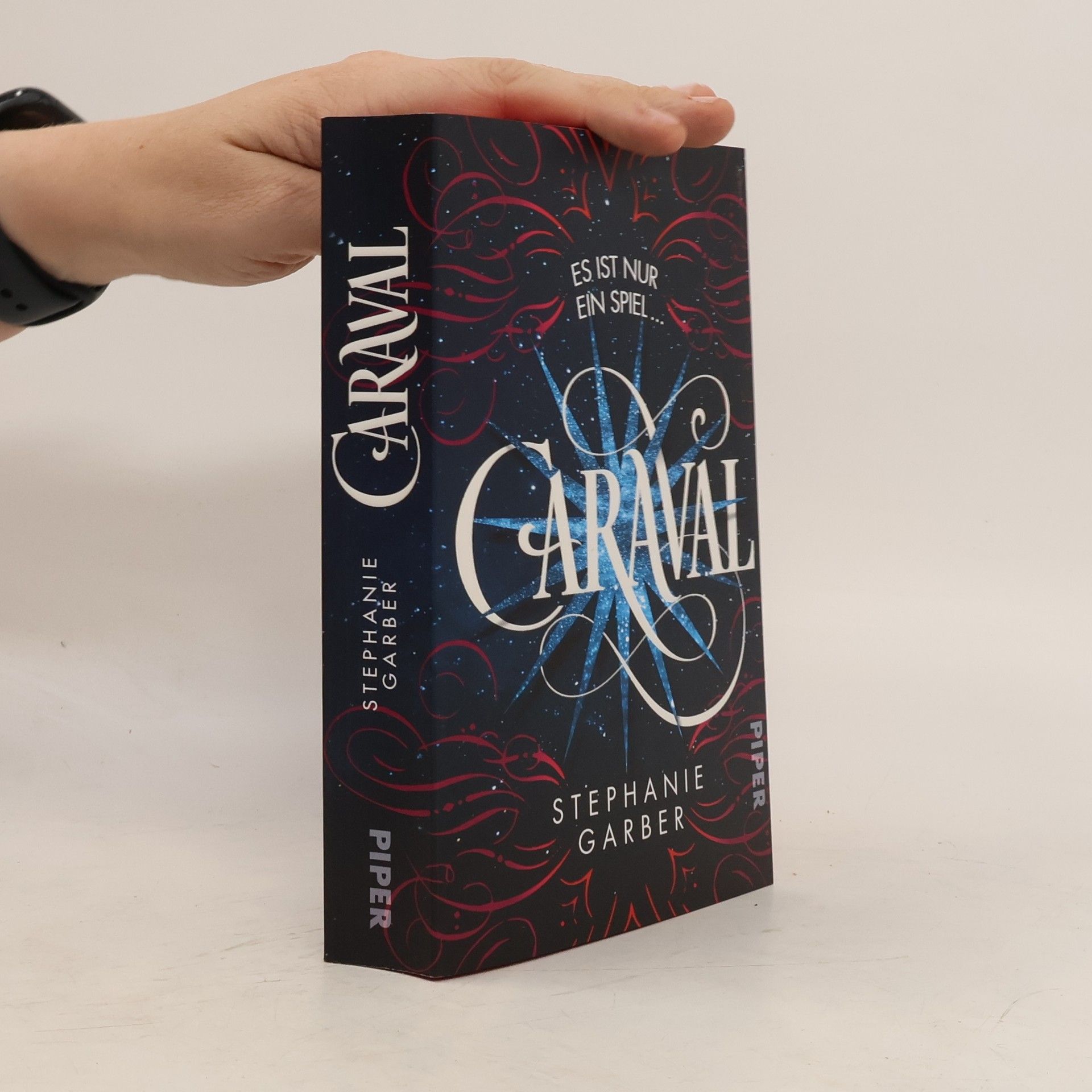 Stephanie Garber Caraval