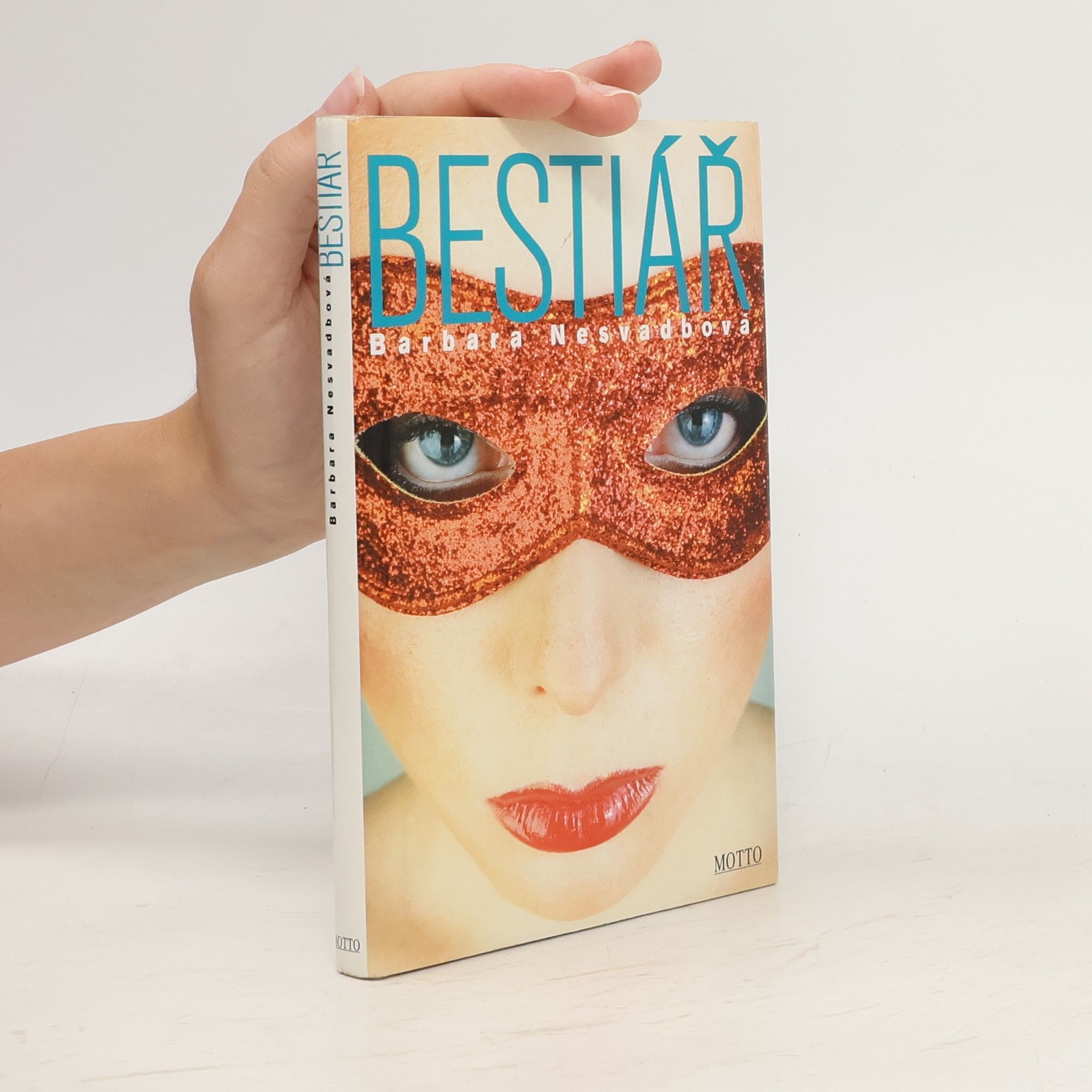 Bára Nesvadbová Bestiář