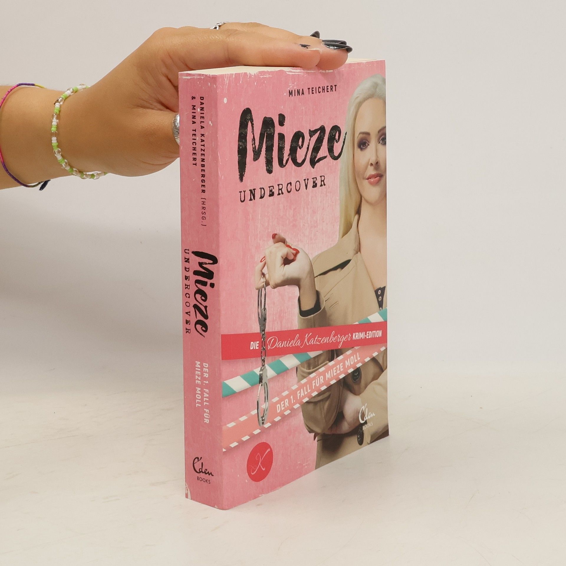 Mina Teichert Mieze Undercover