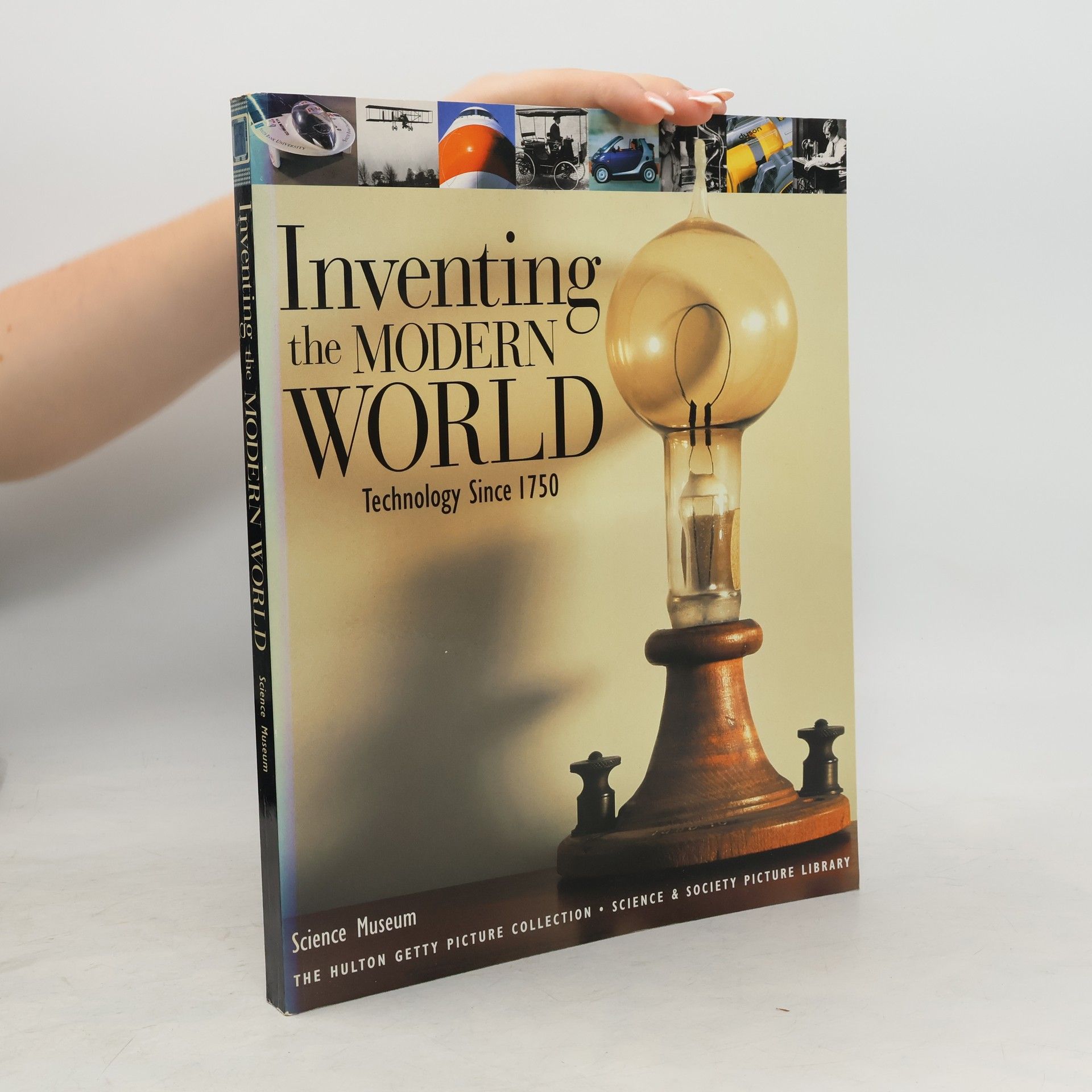 kolektiv Inventing the Modery World