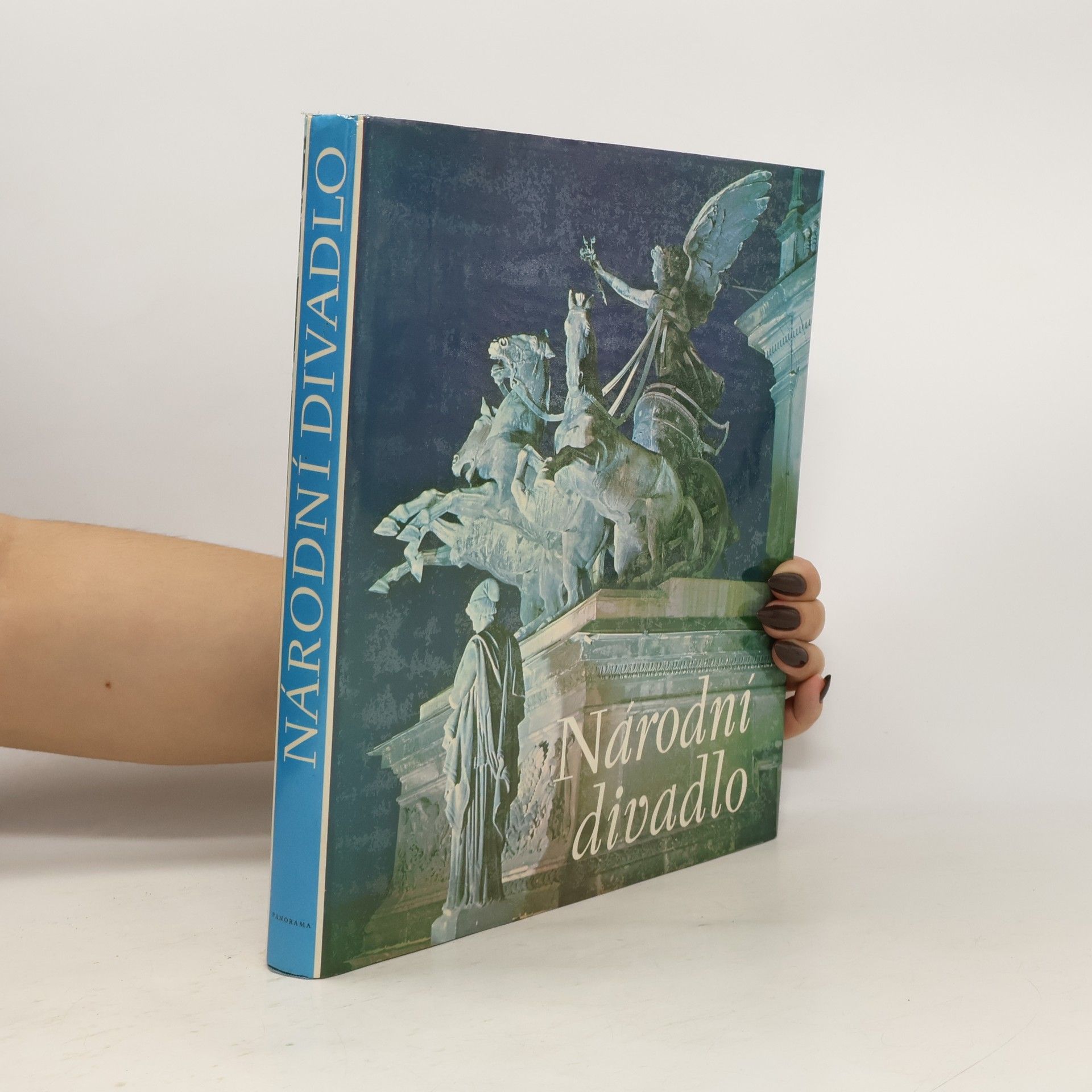 Collectif d'auteurs Národní divadlo