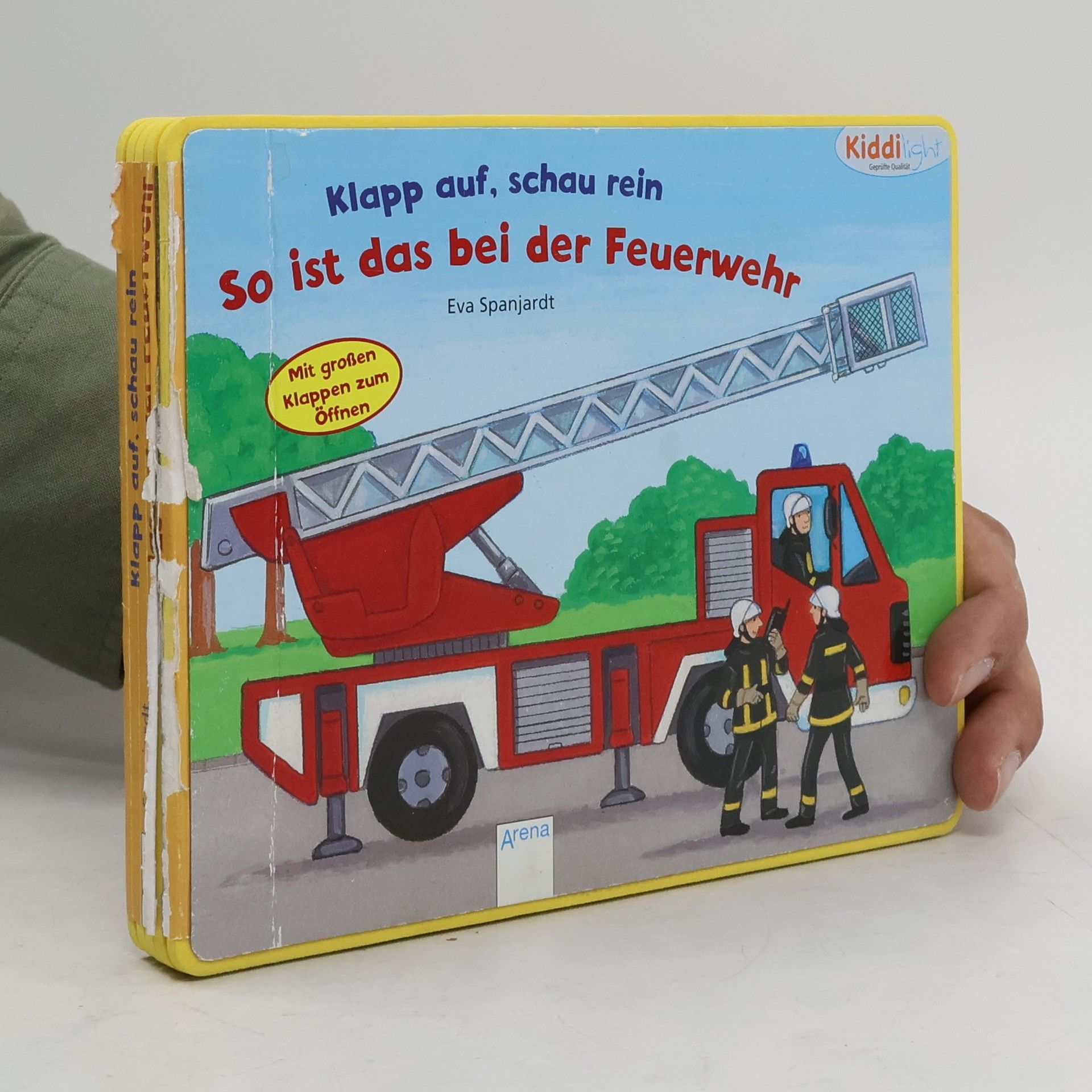 Eva Spanjardt So ist das bei der Feuerwehr