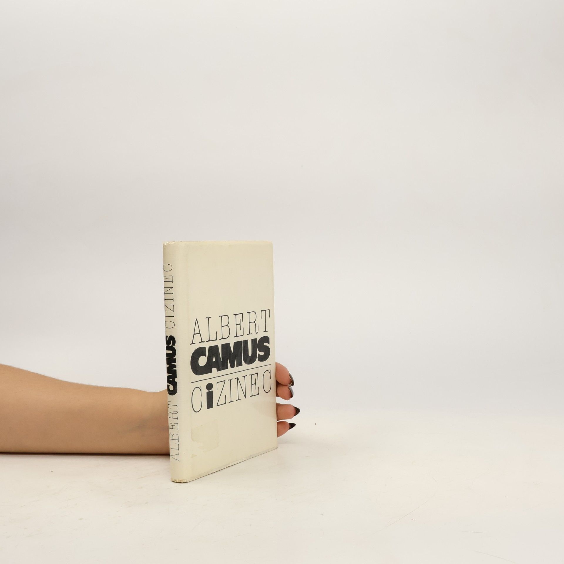 Albert Camus Cizinec