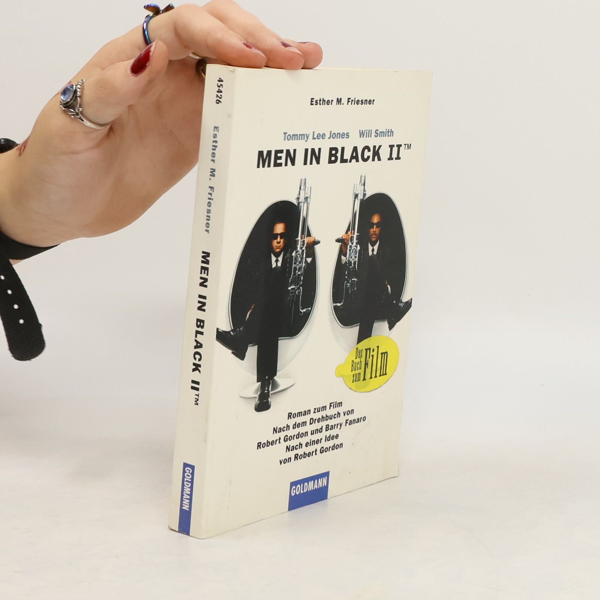 Esther M. Friesner Men in black II