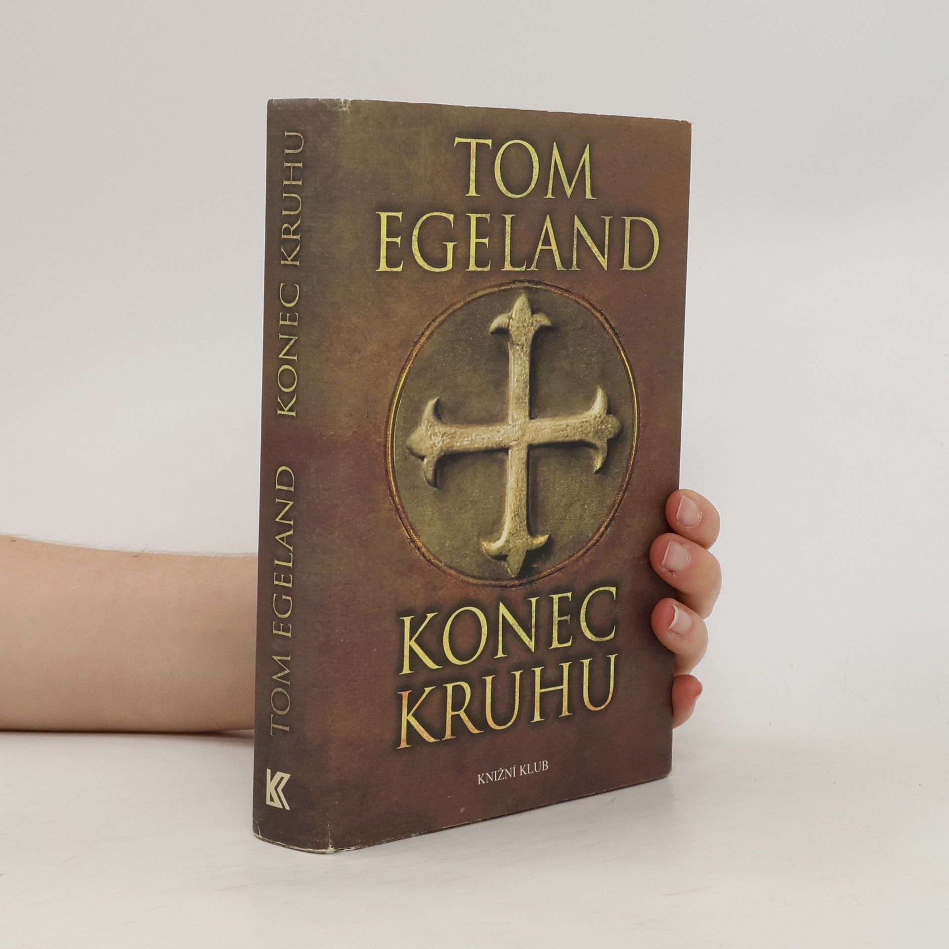 Tom Egeland Konec kruhu
