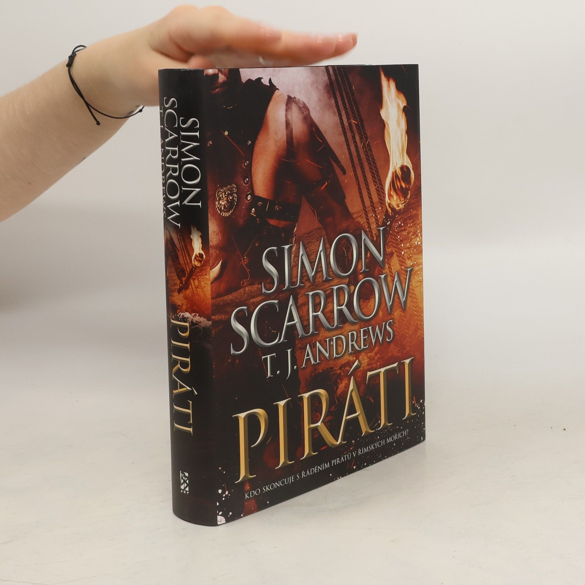 Simon Scarrow Piráti