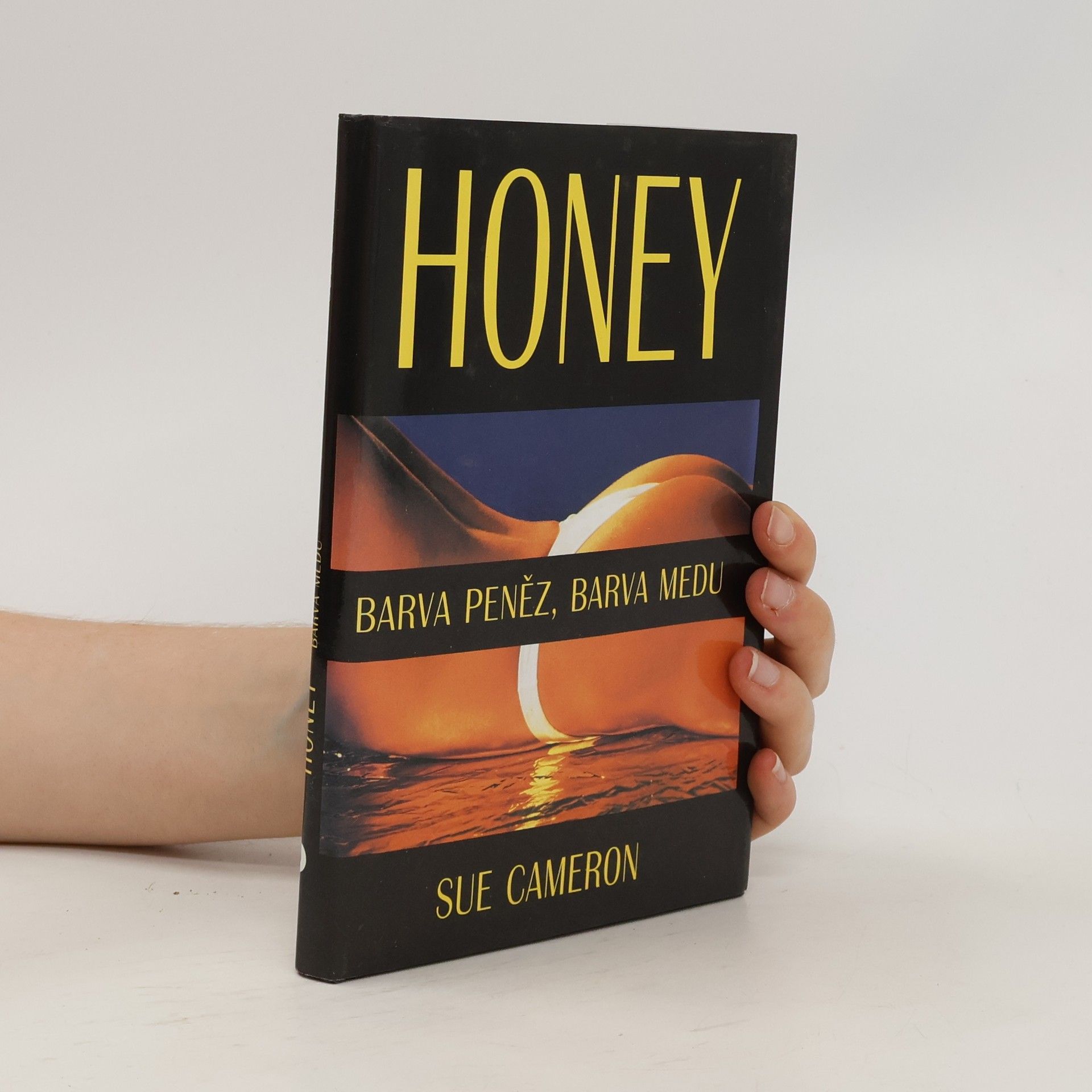 Sue Cameron HONEY Barva peněz, barva medu