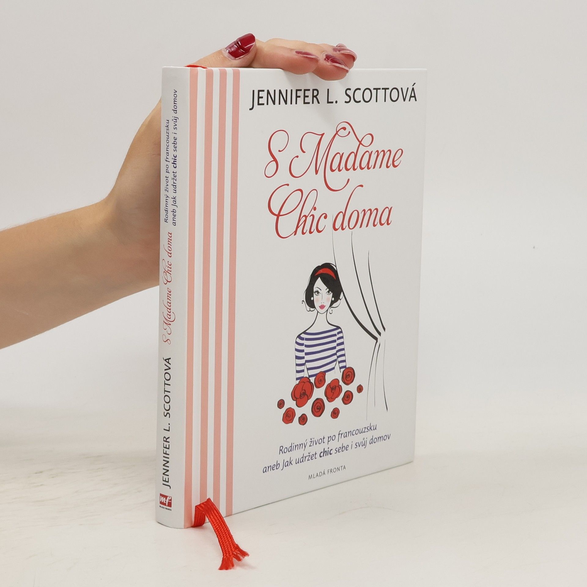 Jennifer L. Scott S Madame Chic doma