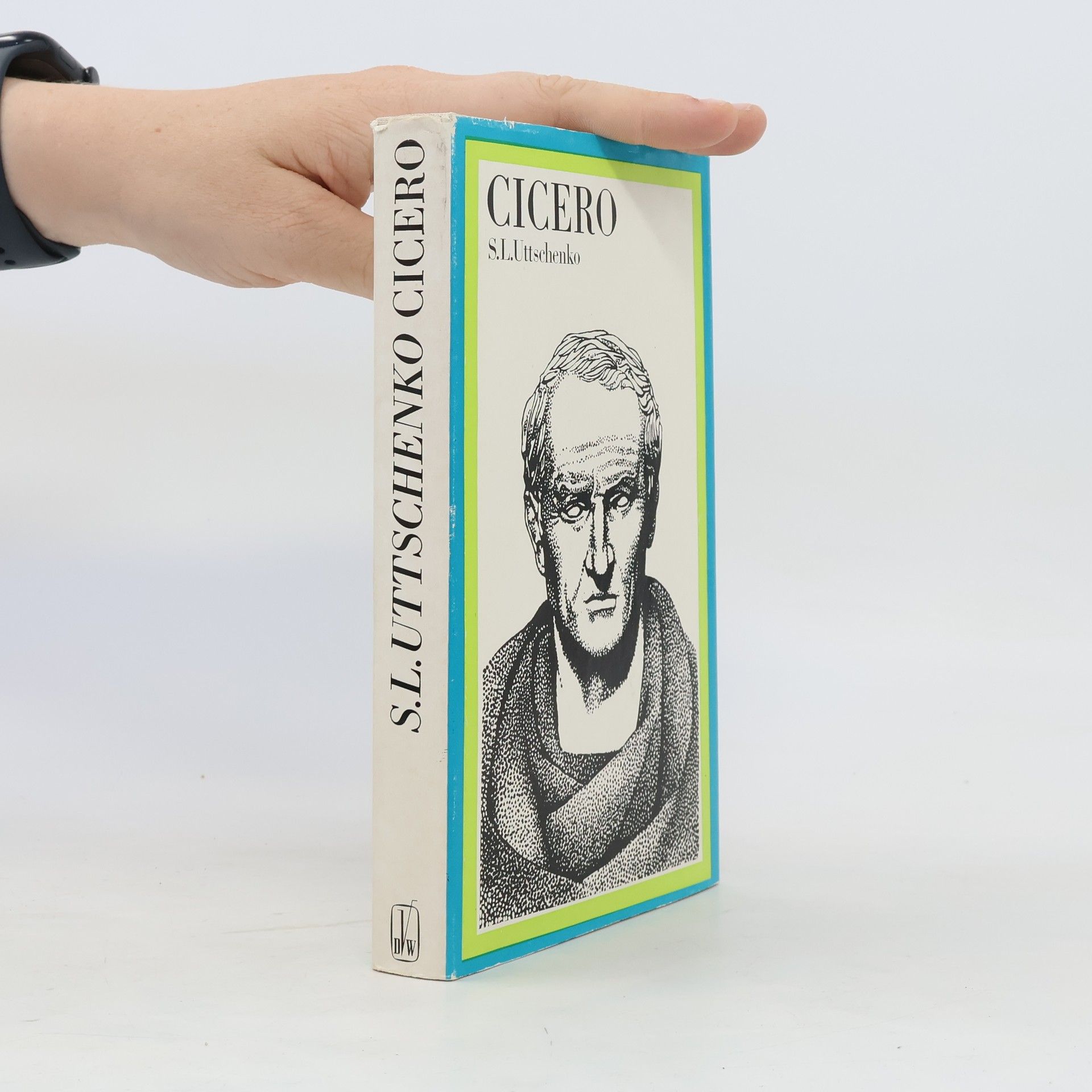 S.L. Uttschenko Cicero