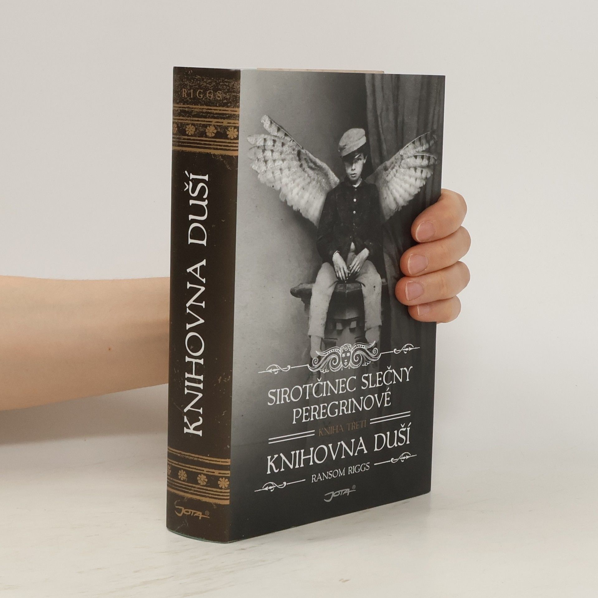 Ransom Riggs Sirotčinec slečny Peregrinové Knihovna duší