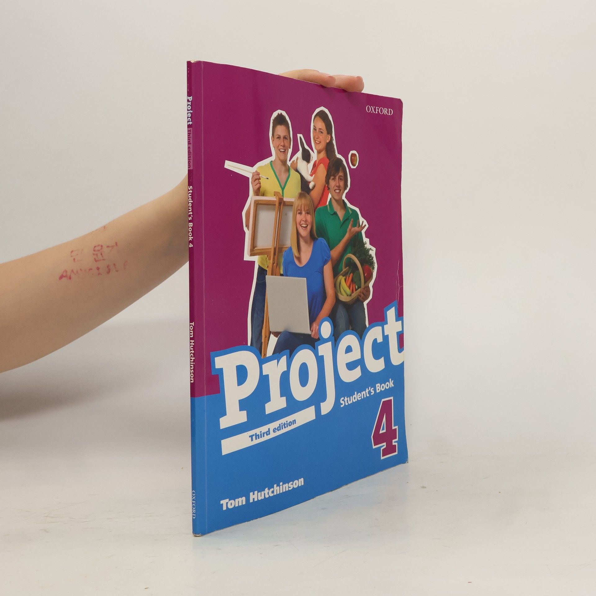 Tom Hutchinson Project 4. Student's book