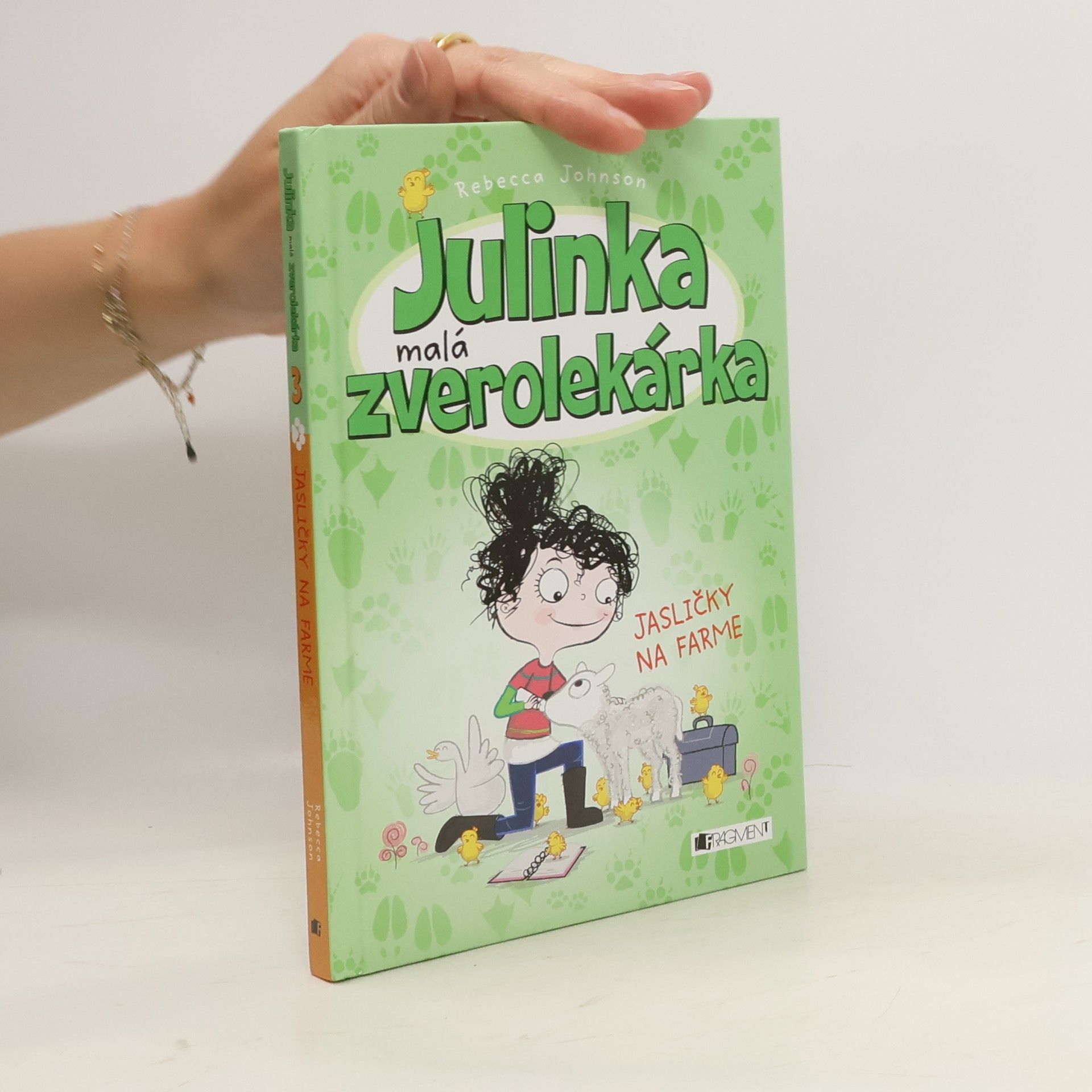 Rebecca Johnson Julinka malá zverolekárka - Jasličky na farme
