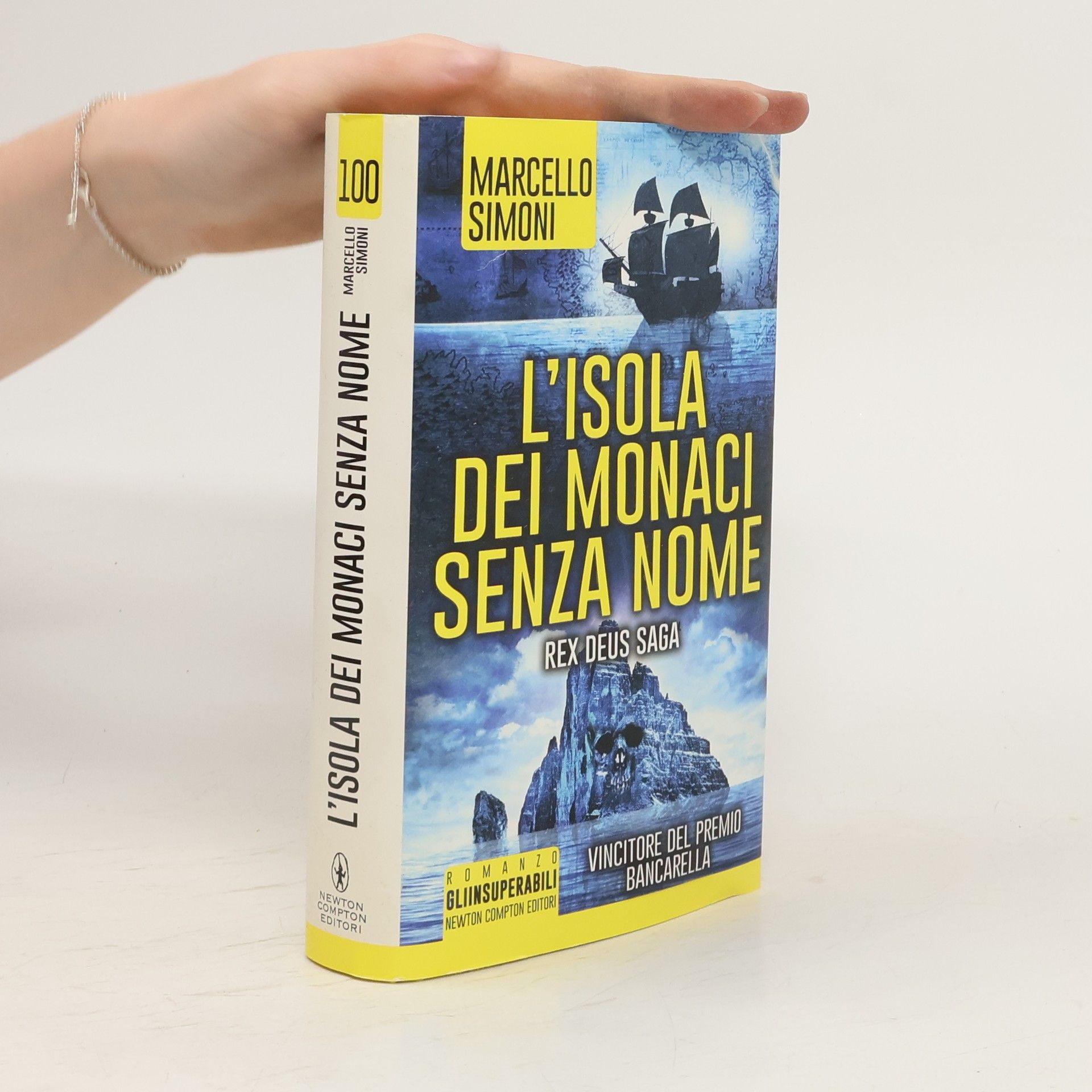 Marcello Simoni L'isola dei monaci senza nome