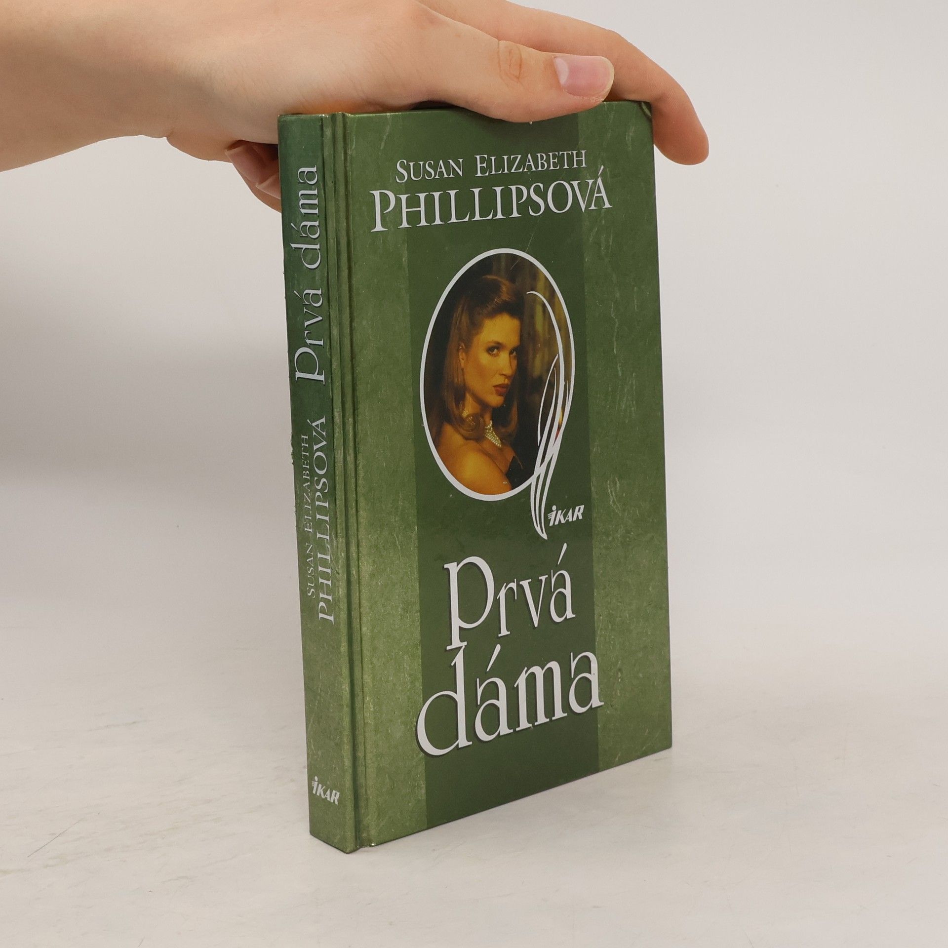 Susan Elizabeth Phillips Prvá dáma