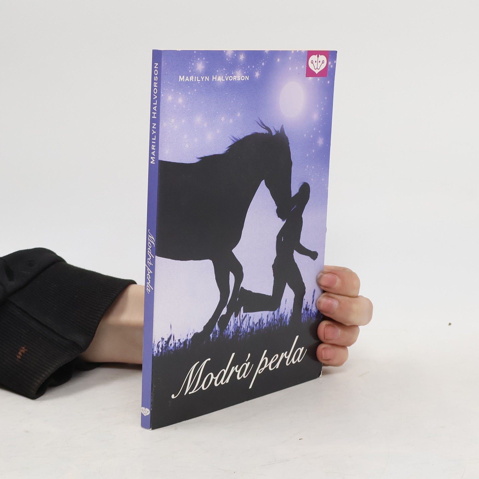 Marilyn Halvorson Modrá perla