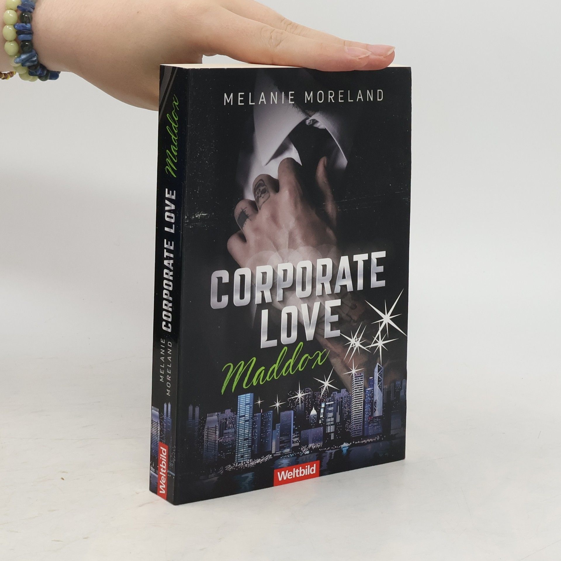 Melanie Moreland Corporate Love. Aiden
