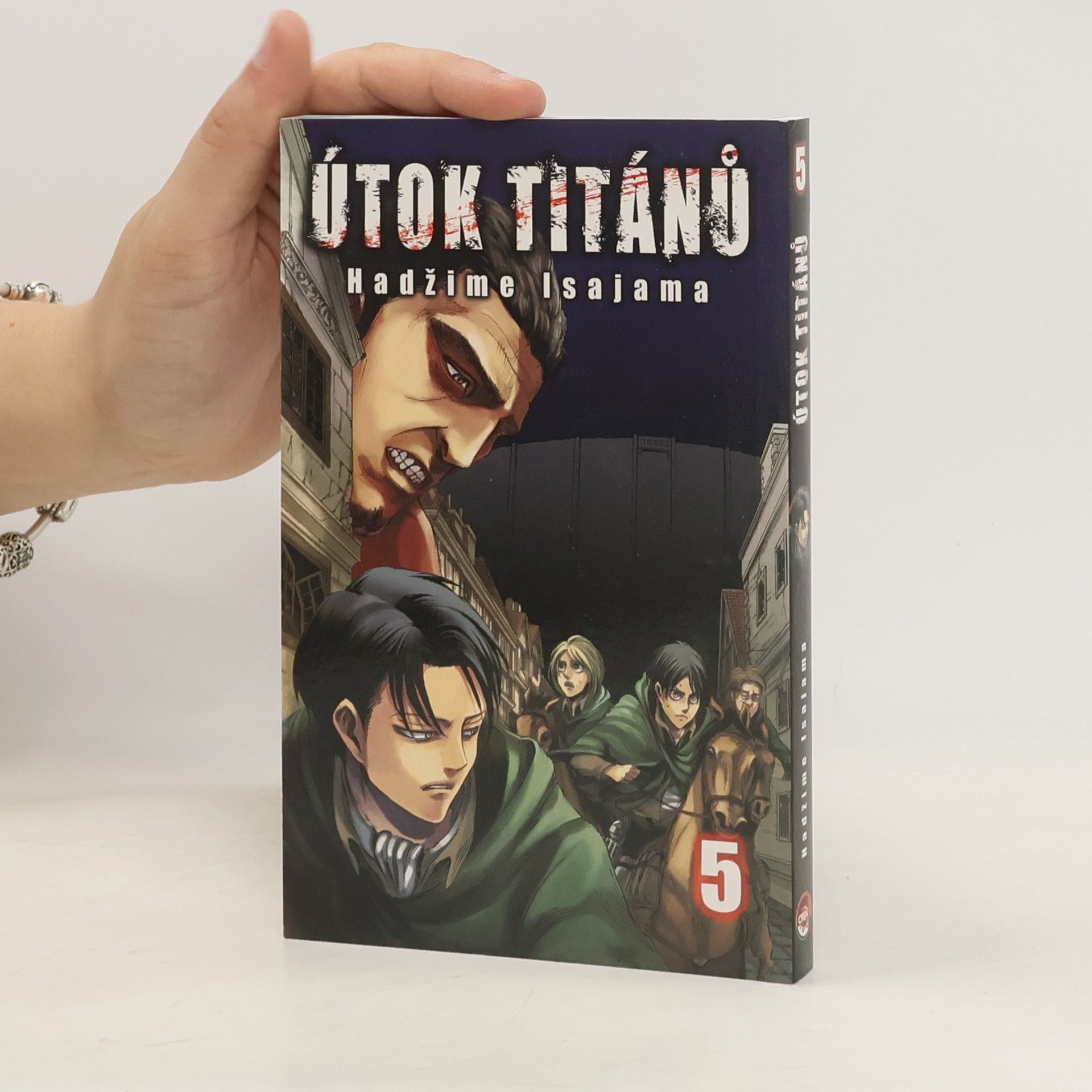 Hajime Isayama Útok titánů. 5