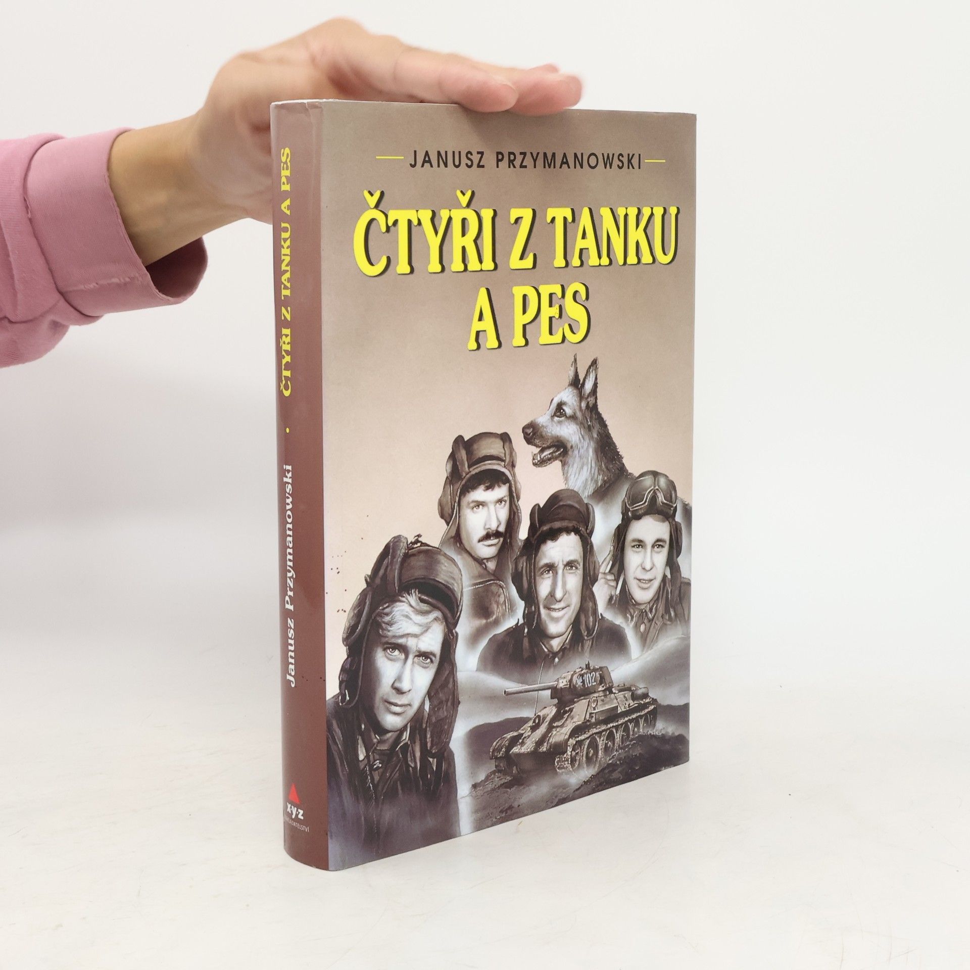 Janusz Przymanowski Čtyři z tanku a pes
