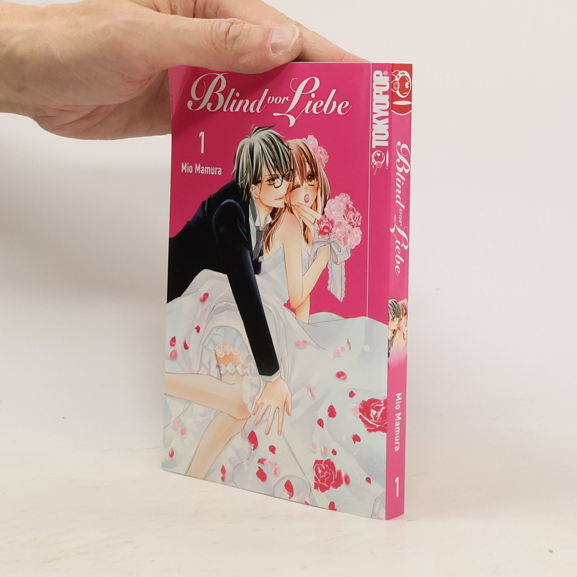 Mio Mamura Blind vor Liebe 1