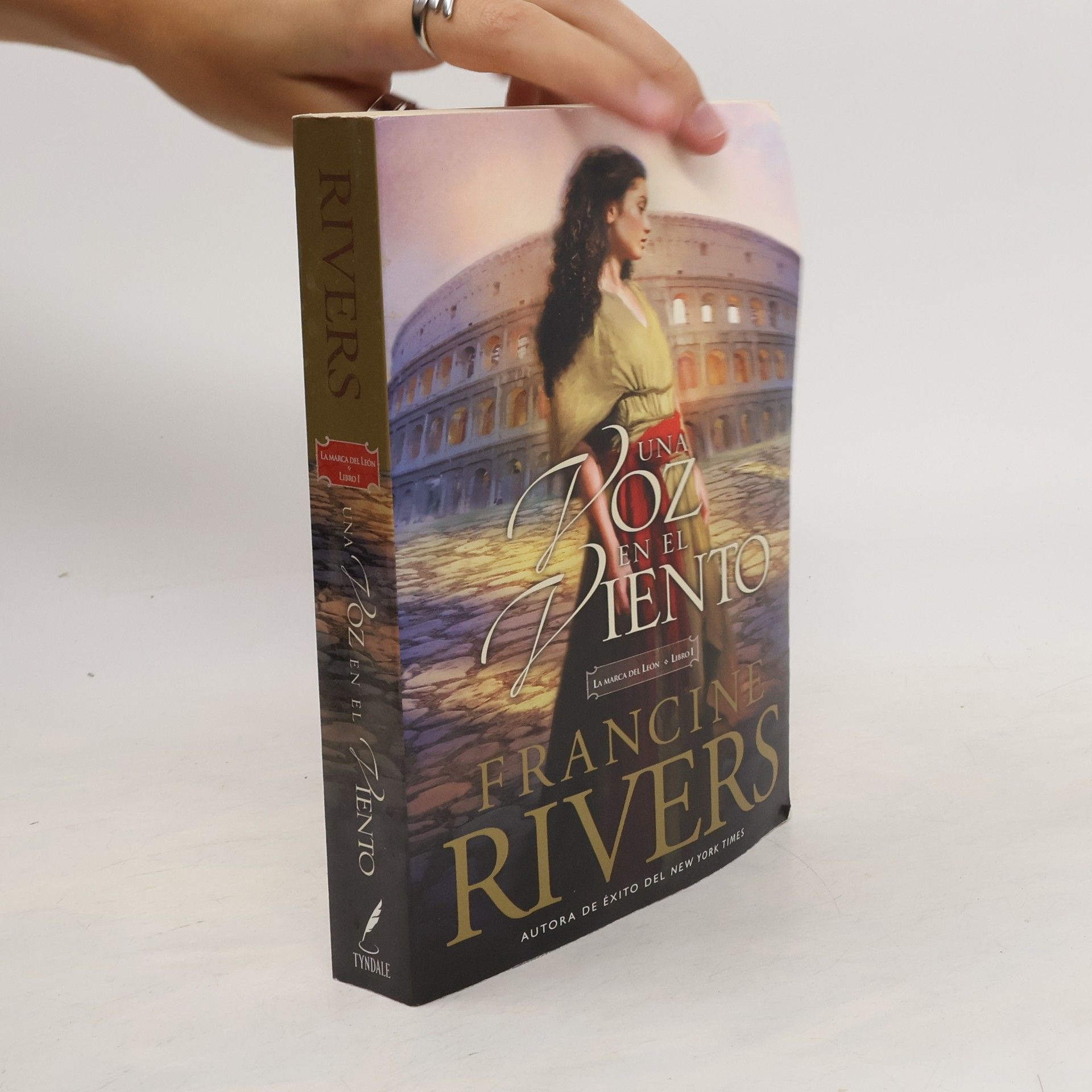 Francine Rivers Una voz en el viento