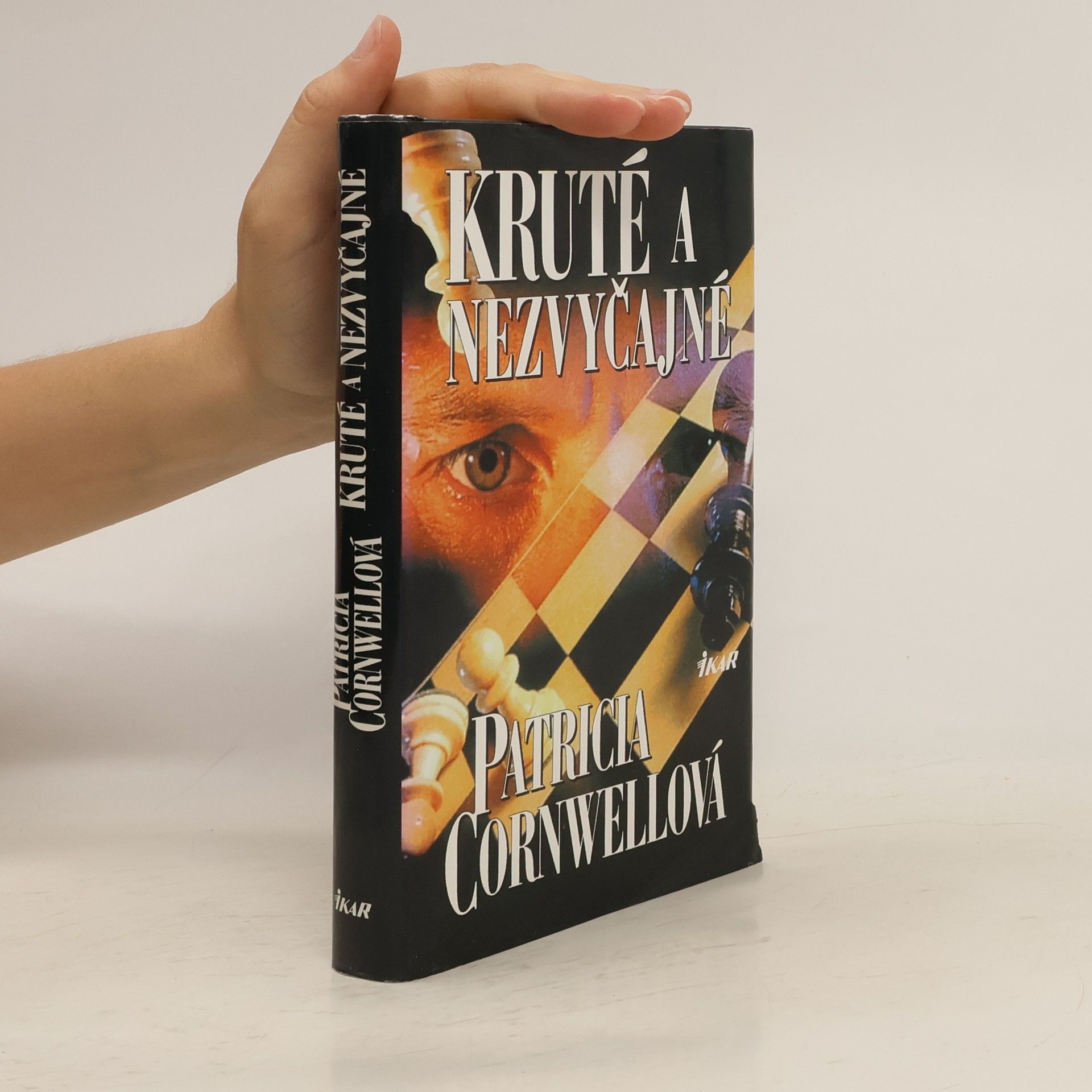 Patricia Daniels Cornwell Kruté a nezvyčajné