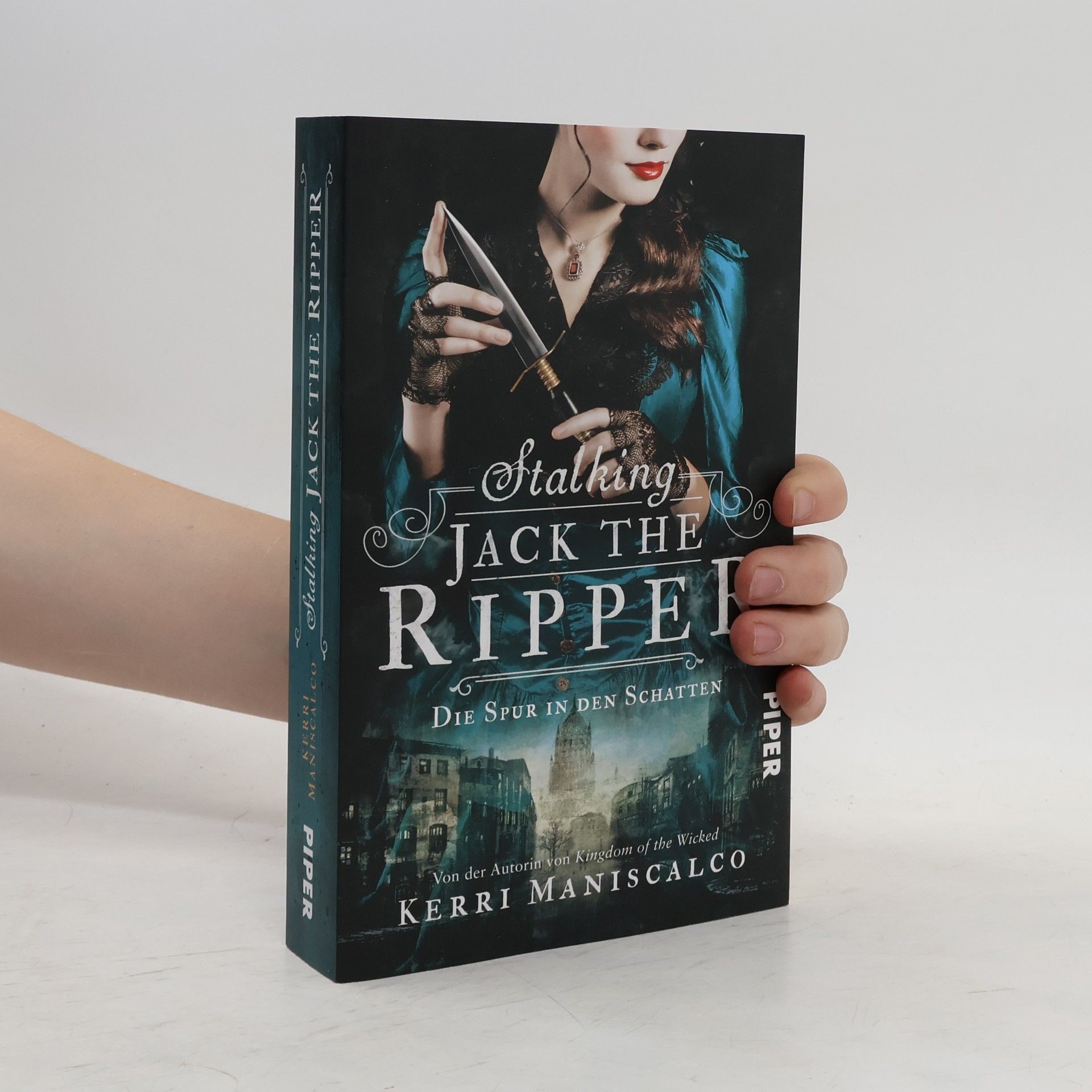 Kerri Maniscalco Stalking Jack the Ripper