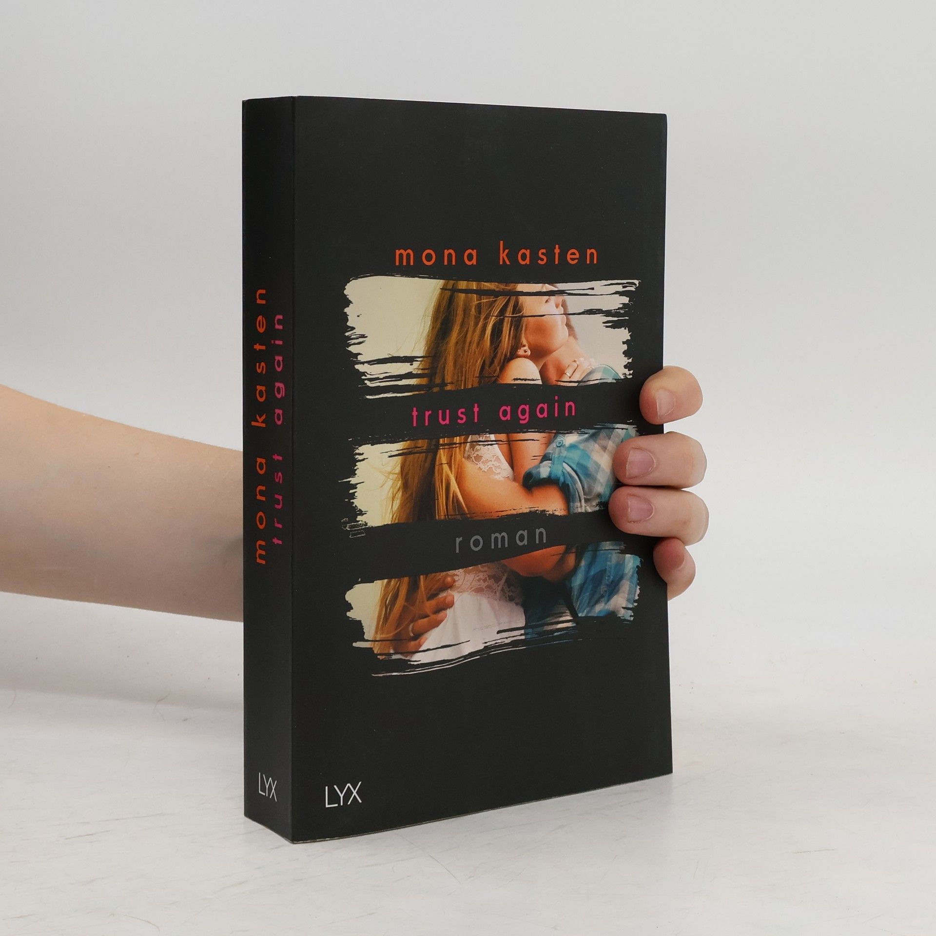 Mona Kasten Trust again