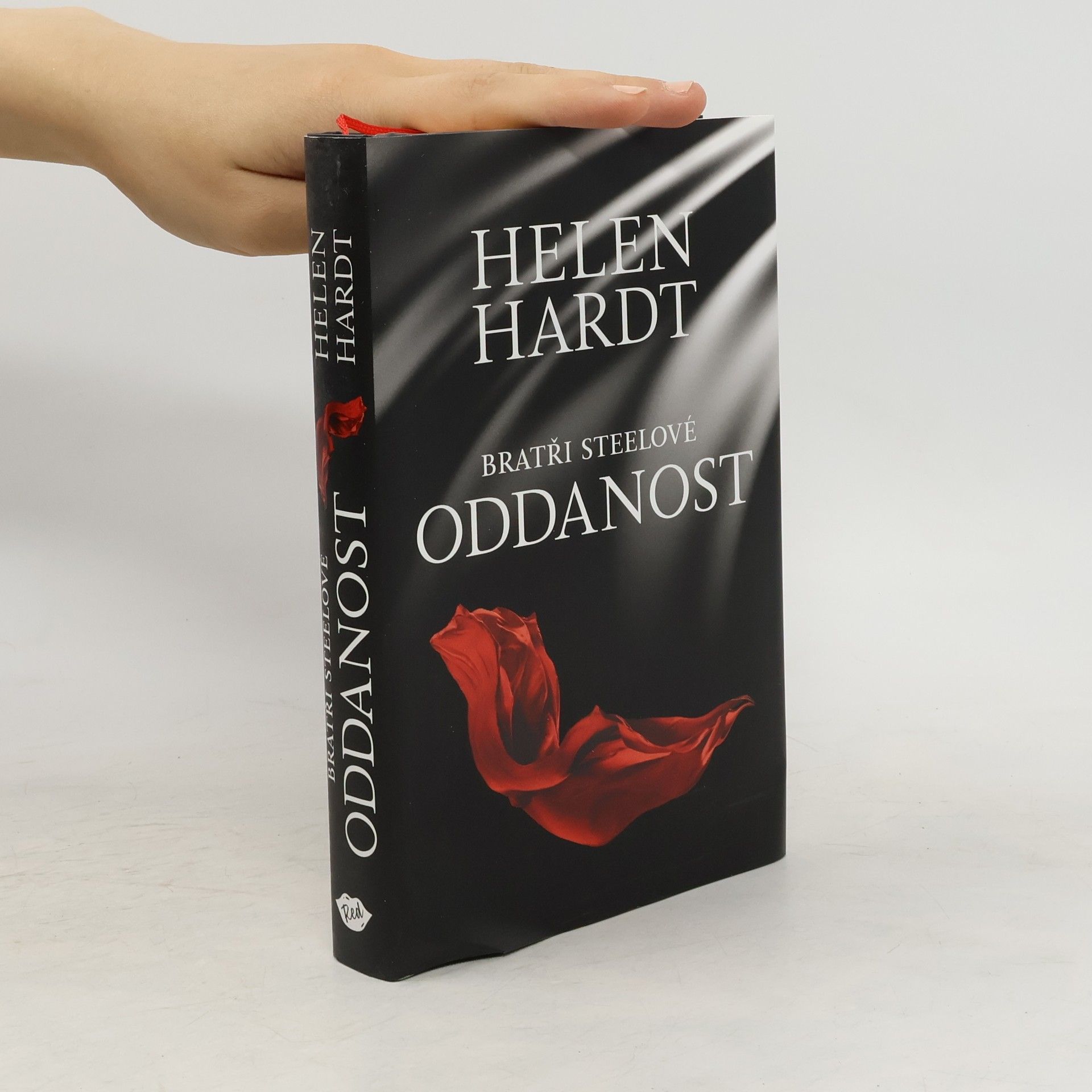 Helen Hardt Bratři Steelové. Oddanost