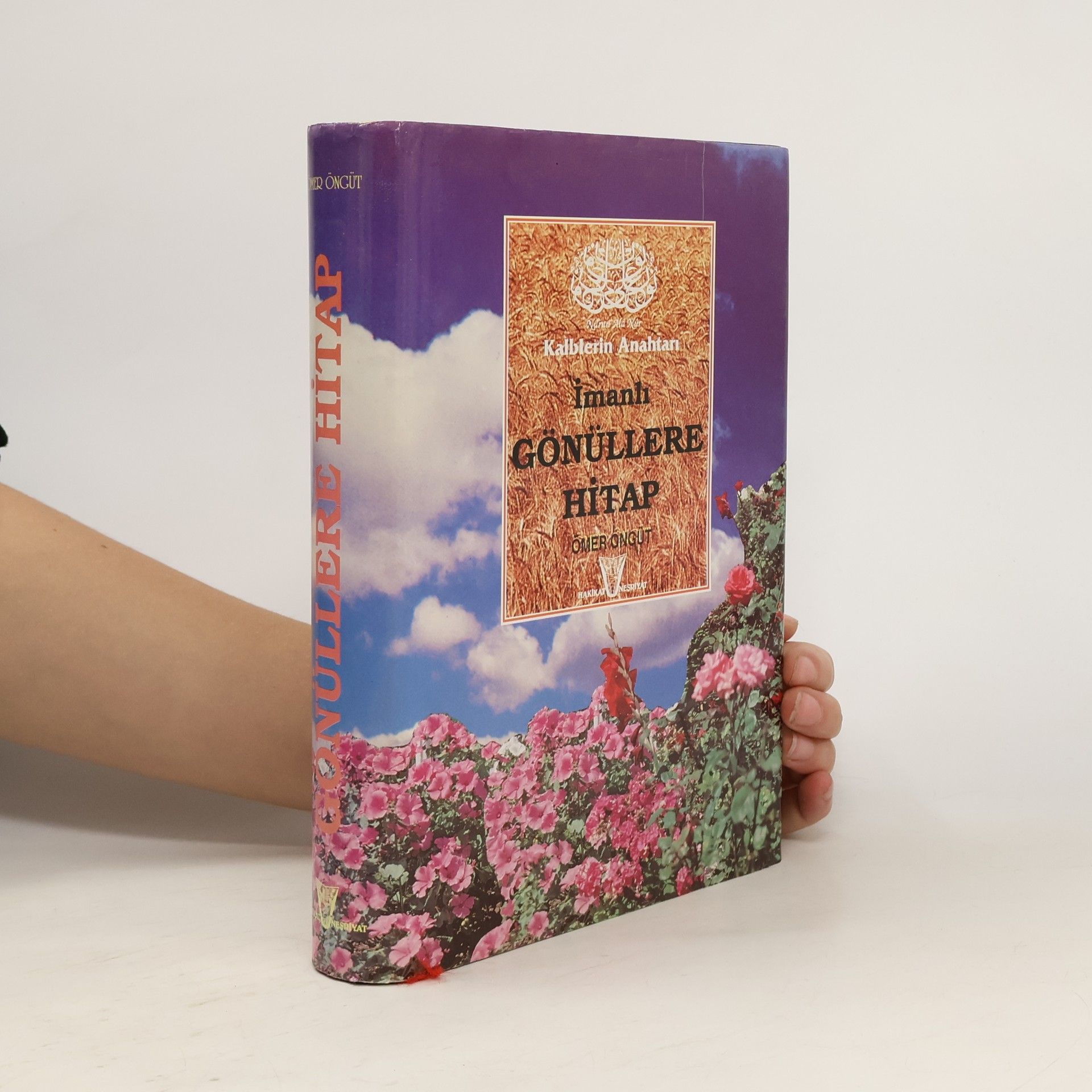 Kalplerin Anahtarı İmanlı Gönüllere Hitap