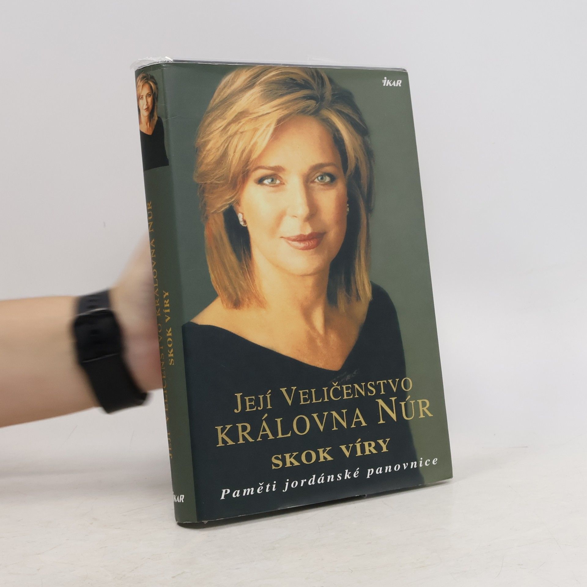 Núr Skok víry. Paměti jordánské panovnice